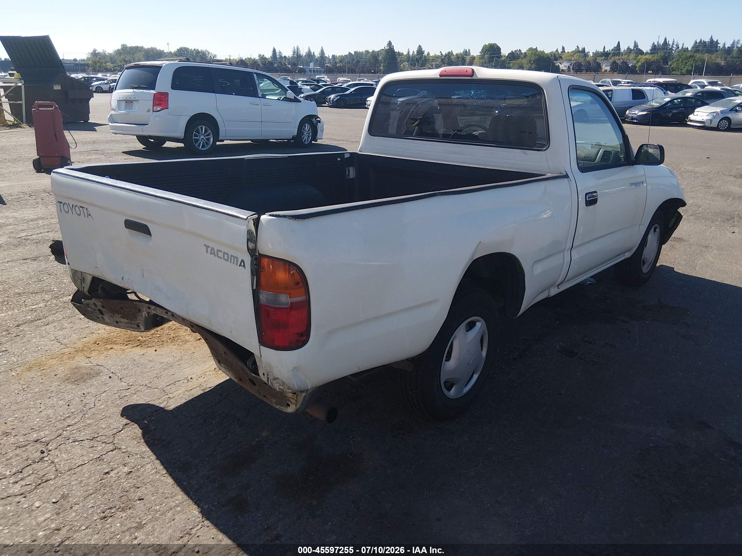 1998 Toyota Tacoma   White vin: 4TANL42N5WZ099363