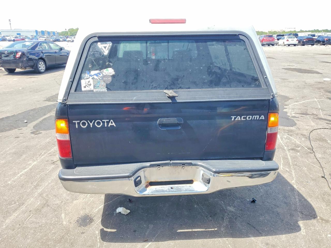 1999 Toyota Tacoma Base Black vin: 4TANL42N5XZ438477