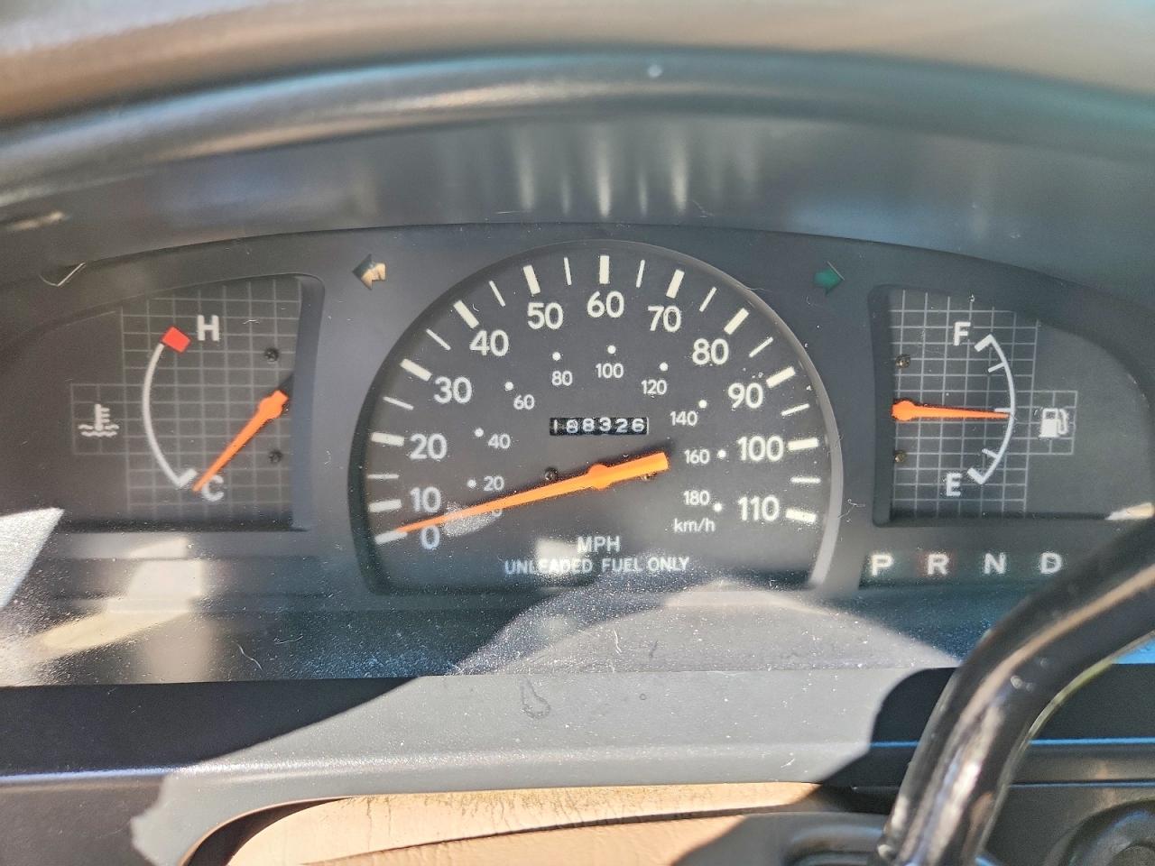 1997 Toyota Tacoma Base White vin: 4TANL42N7VZ319567