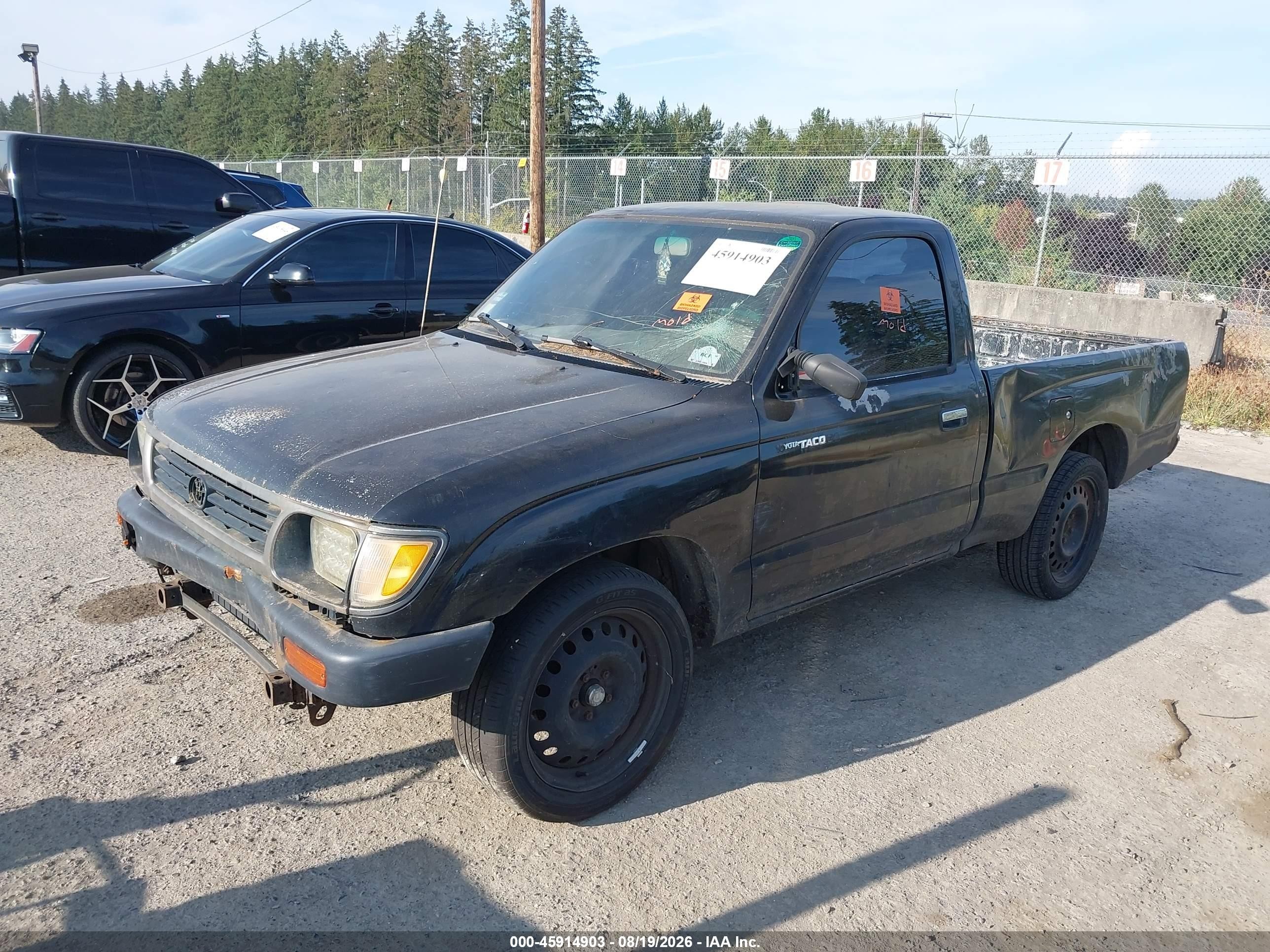 1996 Toyota Tacoma   Black vin: 4TANL42N8TZ146400