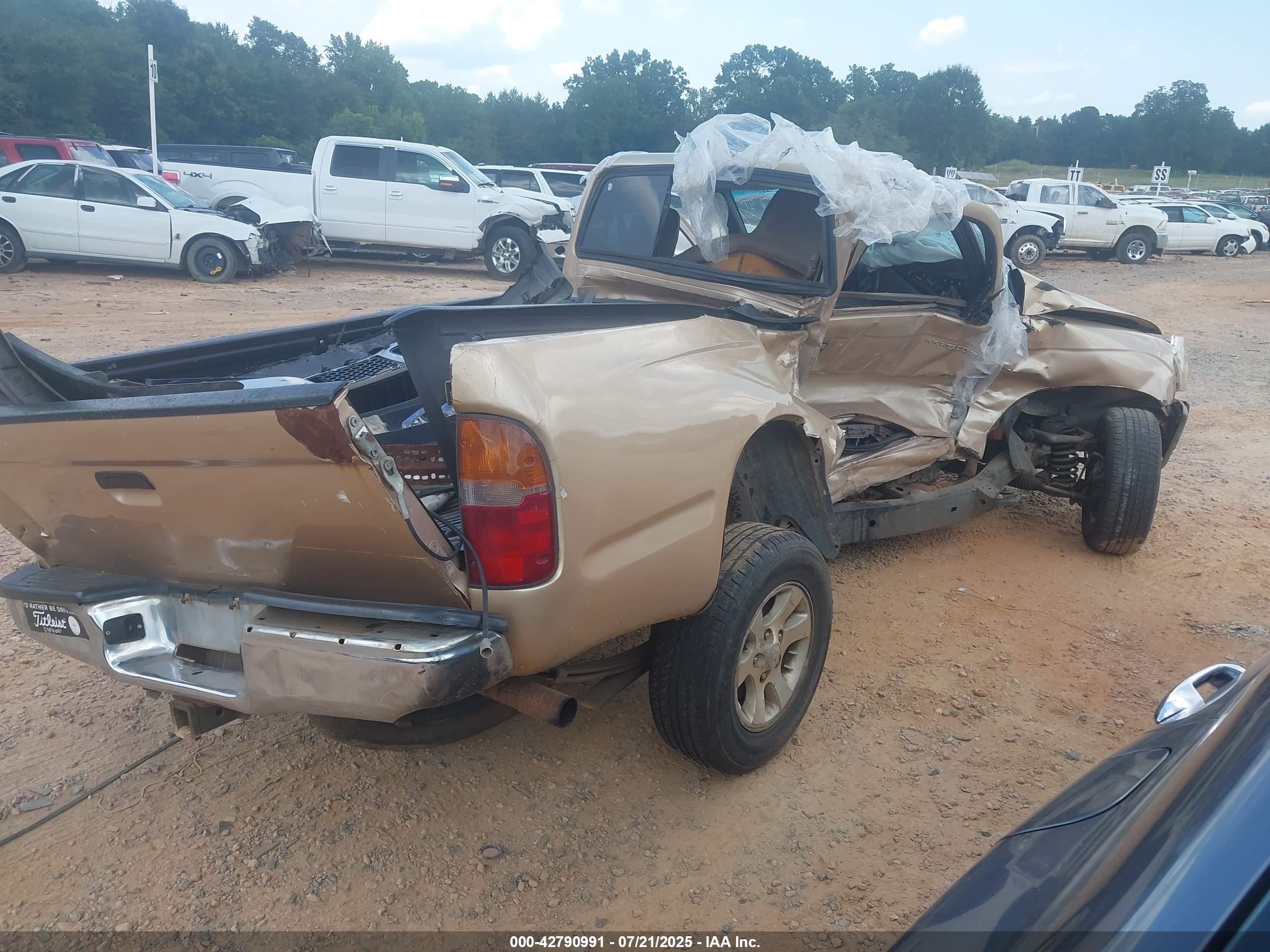 2000 Toyota Tacoma   Gold vin: 4TANL42N8YZ576340