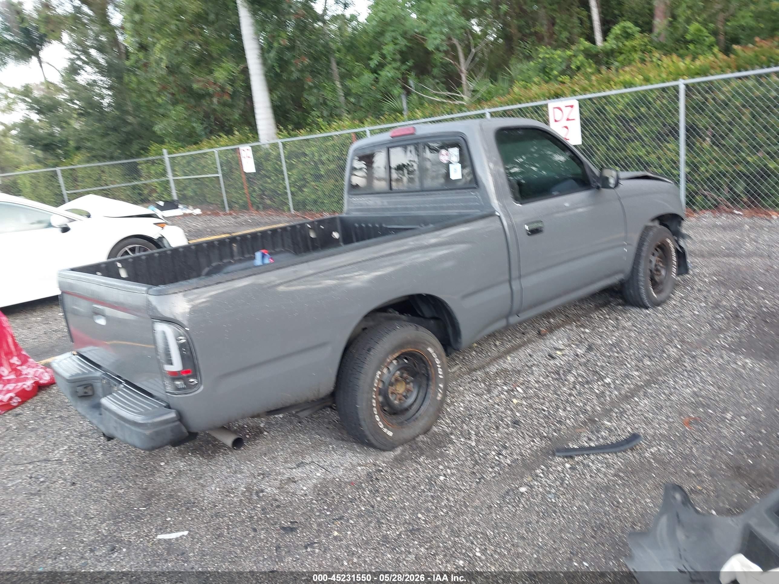 1998 Toyota Tacoma Gray vin: 4TANL42N9WZ064552