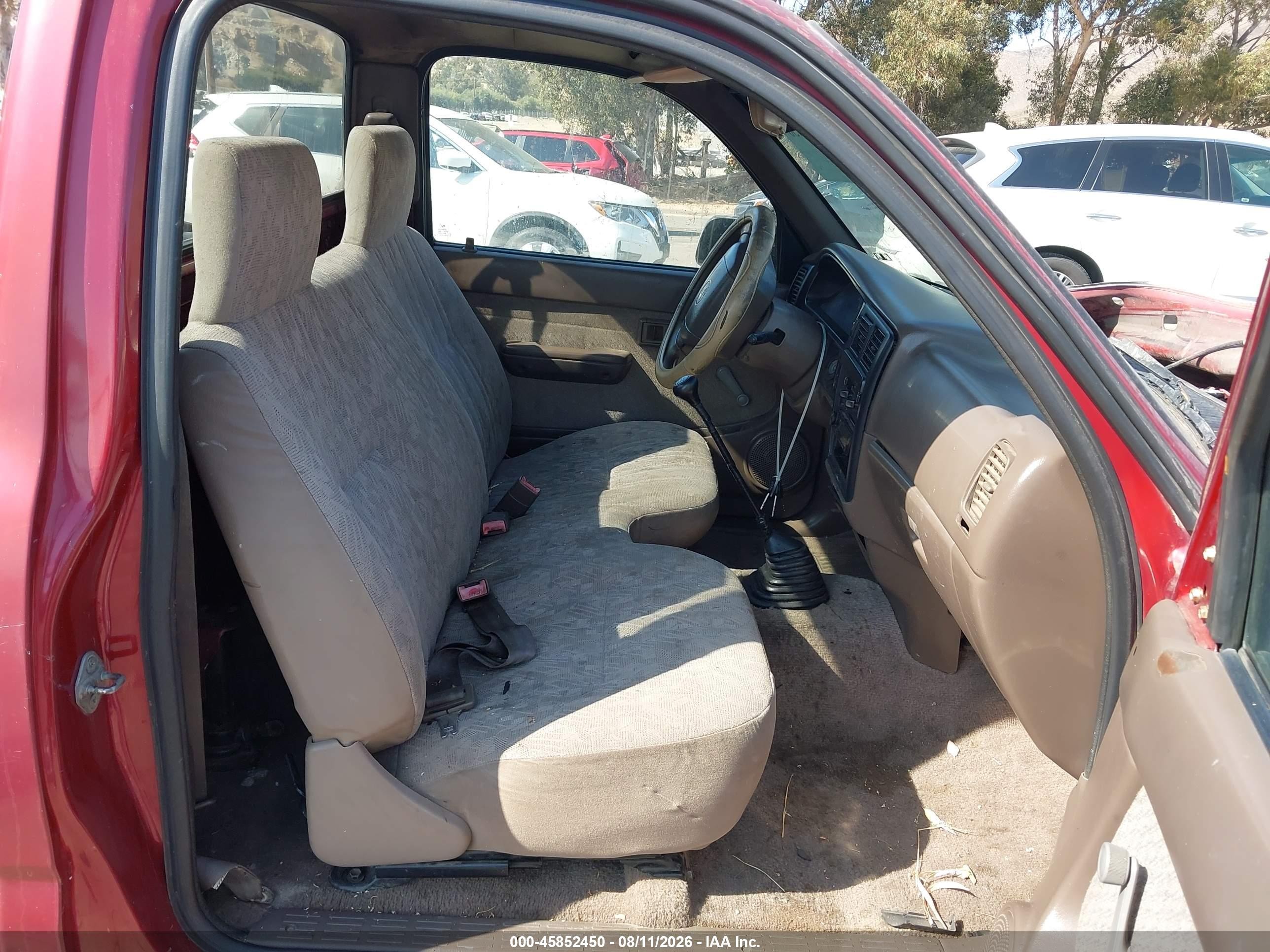 1997 Toyota Tacoma   Red vin: 4TANL42NXVZ236960