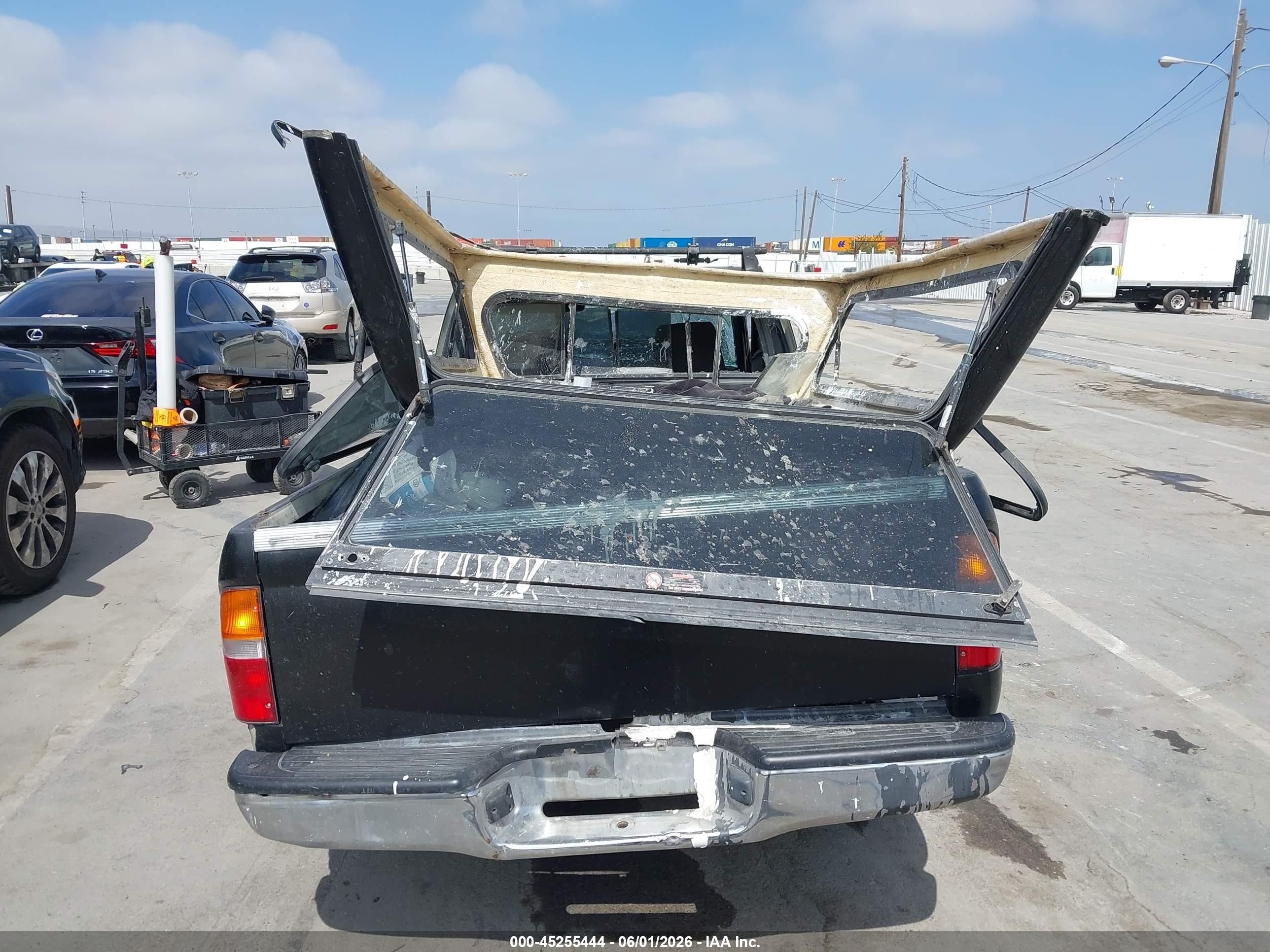 1997 Toyota Tacoma   Черный vin: 4TANL42NXVZ238952