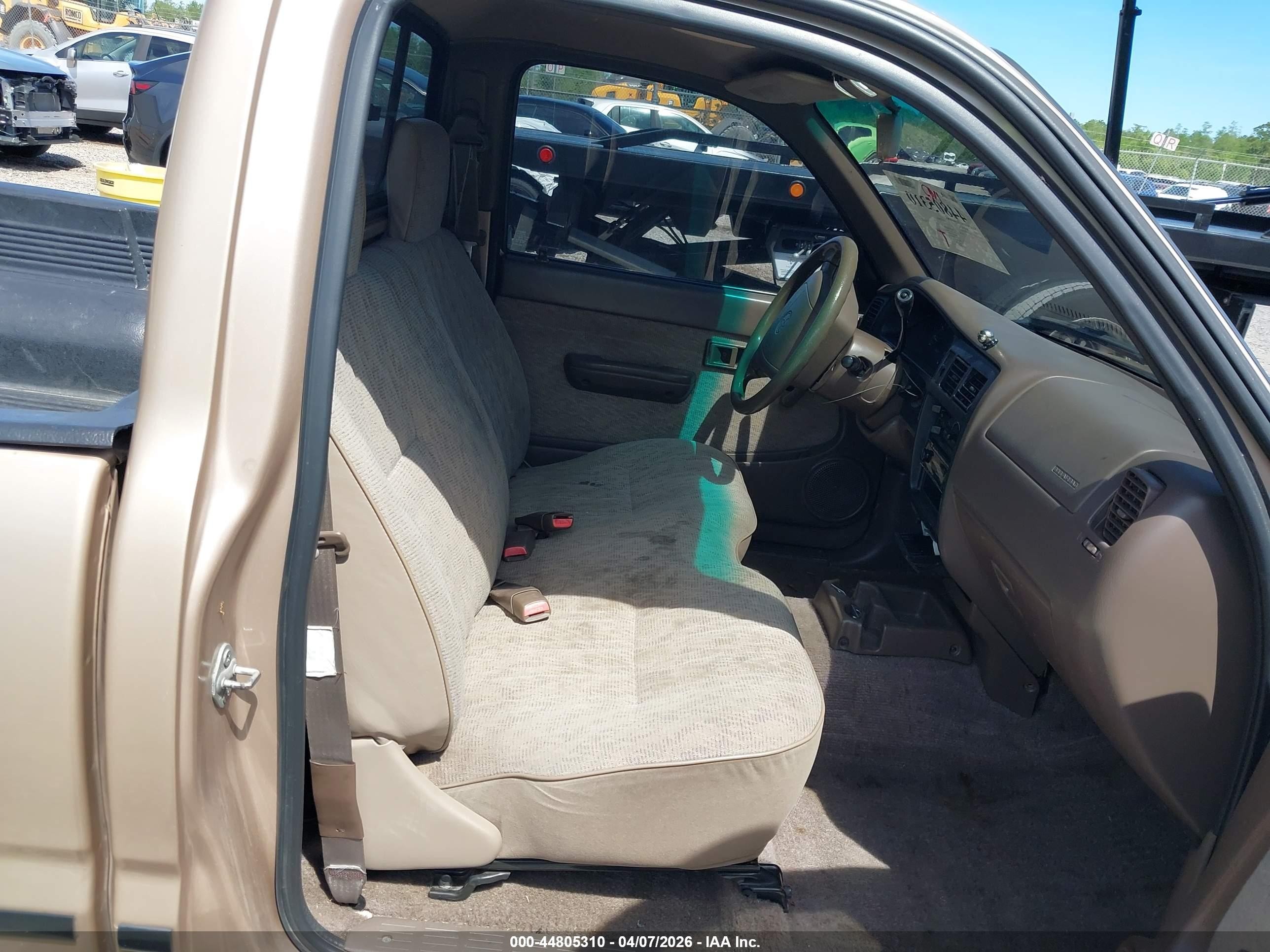 1998 Toyota Tacoma   Brown vin: 4TANL42NXWZ053155