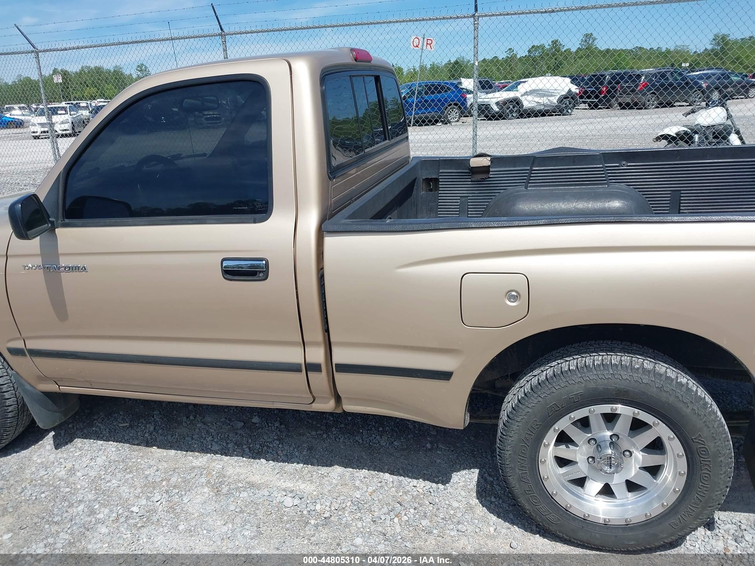 1998 Toyota Tacoma   Brown vin: 4TANL42NXWZ053155
