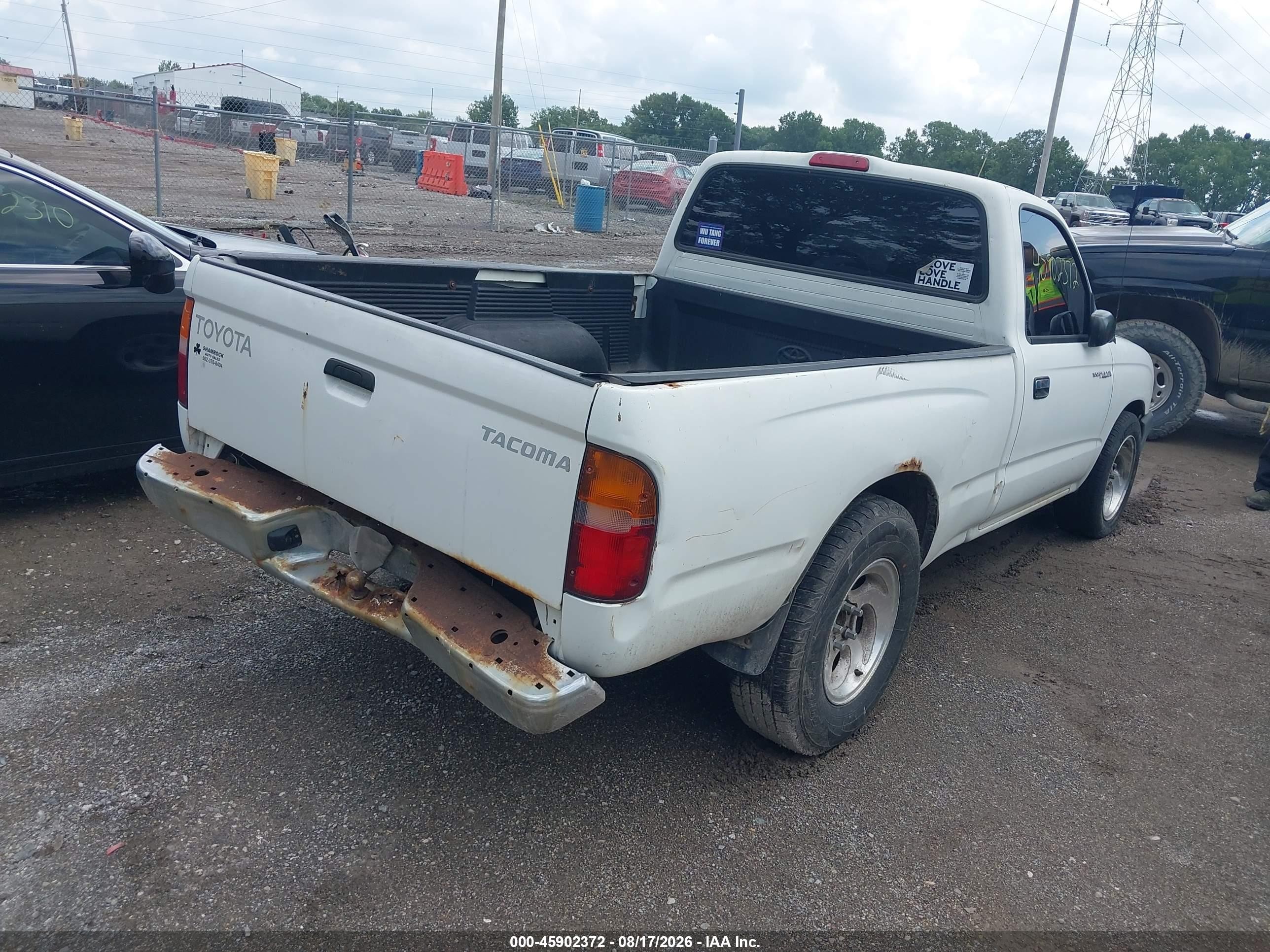 1998 Toyota Tacoma   White vin: 4TANL42NXWZ146094