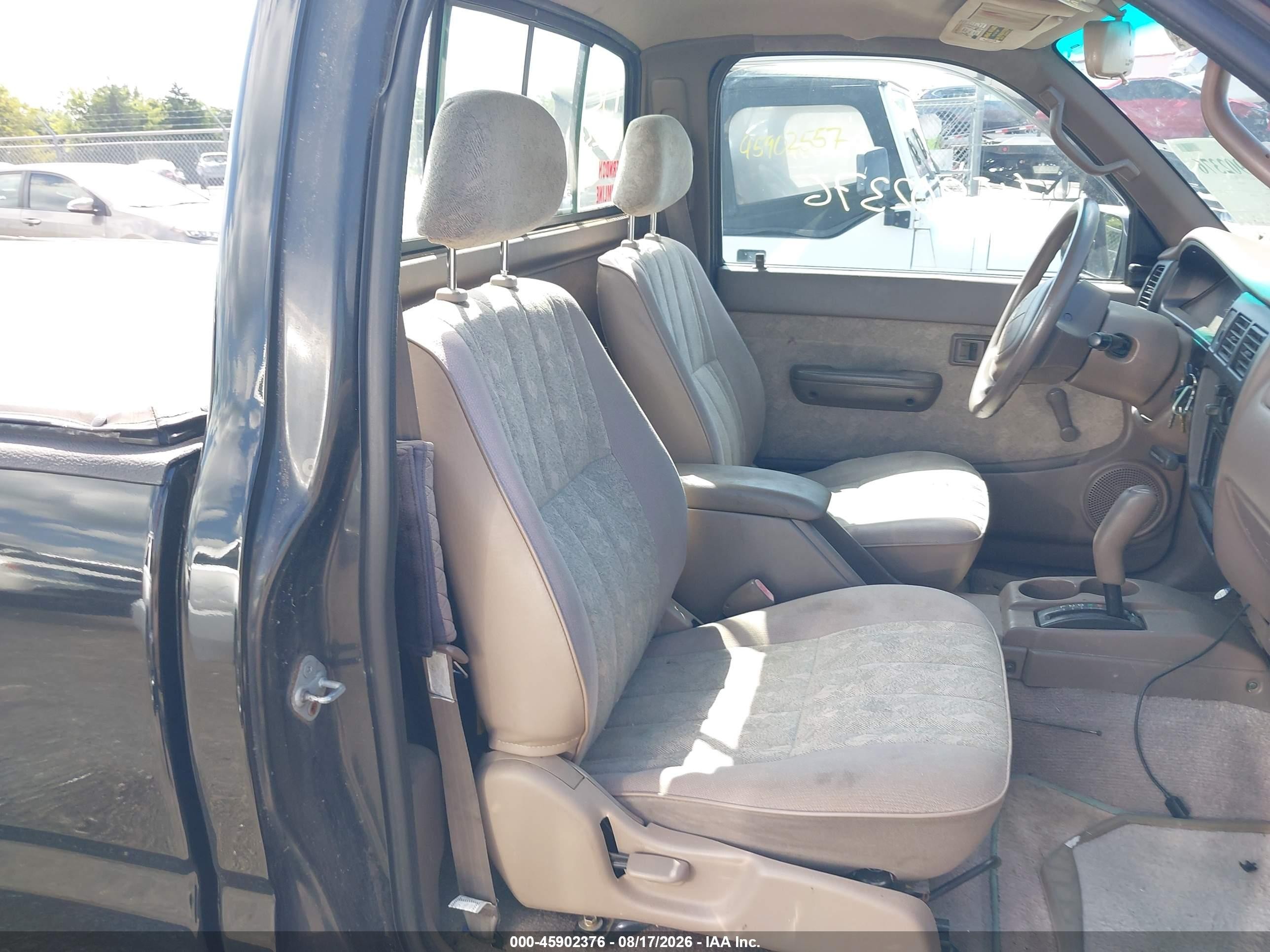 2000 Toyota Tacoma Prerunner Черный vin: 4TANM92N0YZ606893