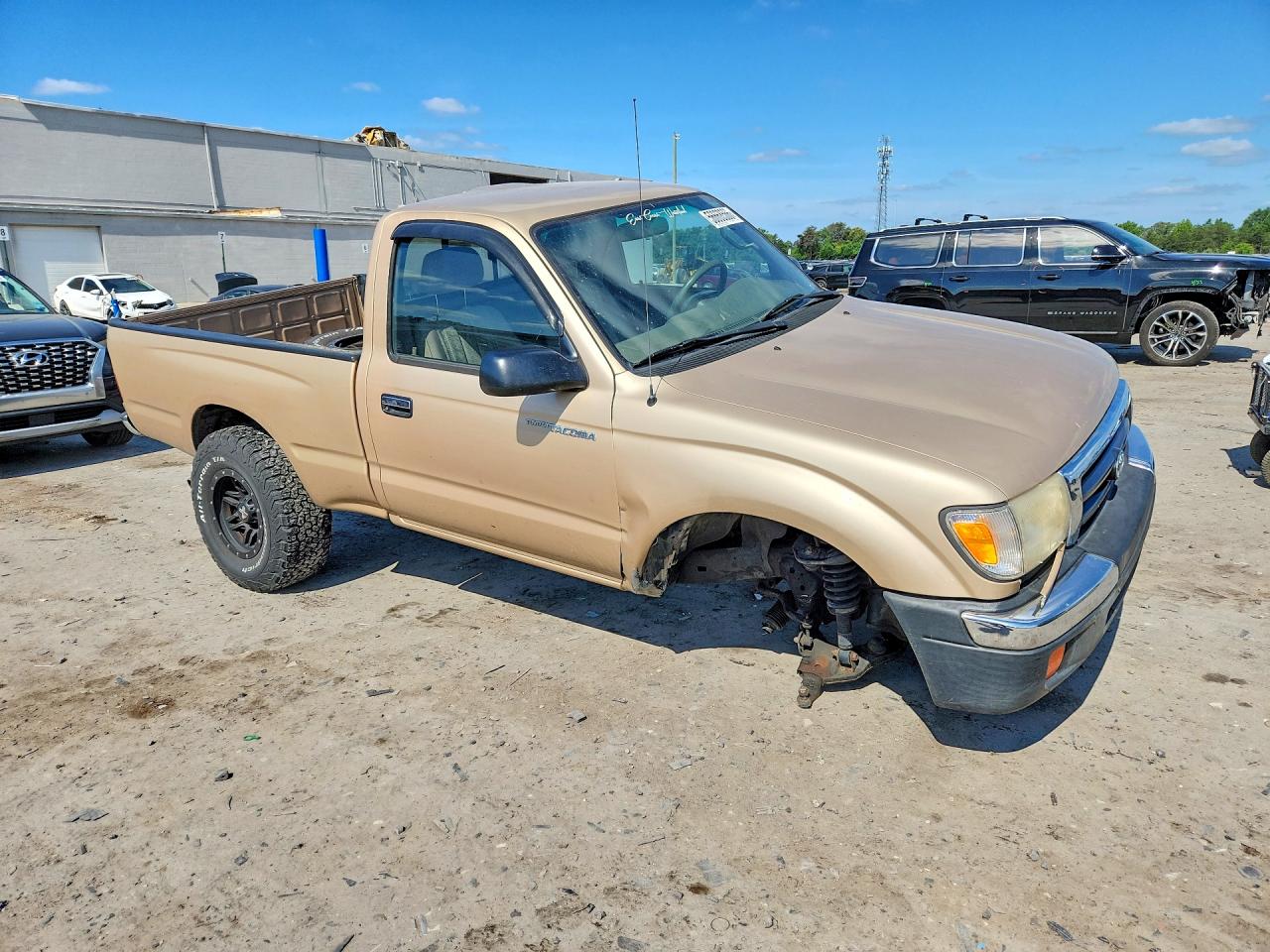 2000 Toyota Tacoma Base Золотой vin: 4TAPM62N1YZ588492