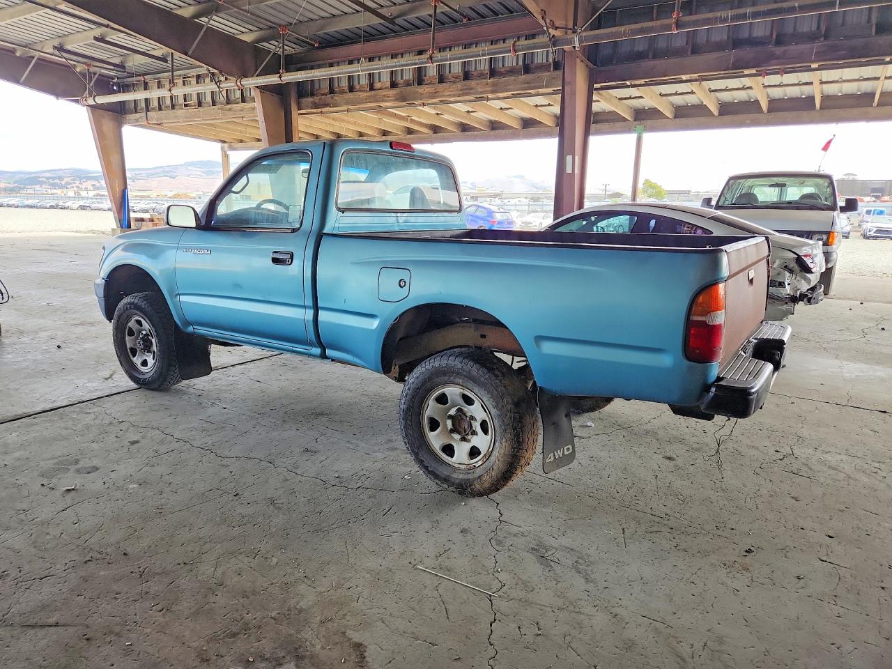 1996 Toyota Tacoma Base Blue vin: 4TAPM62N2TZ219231