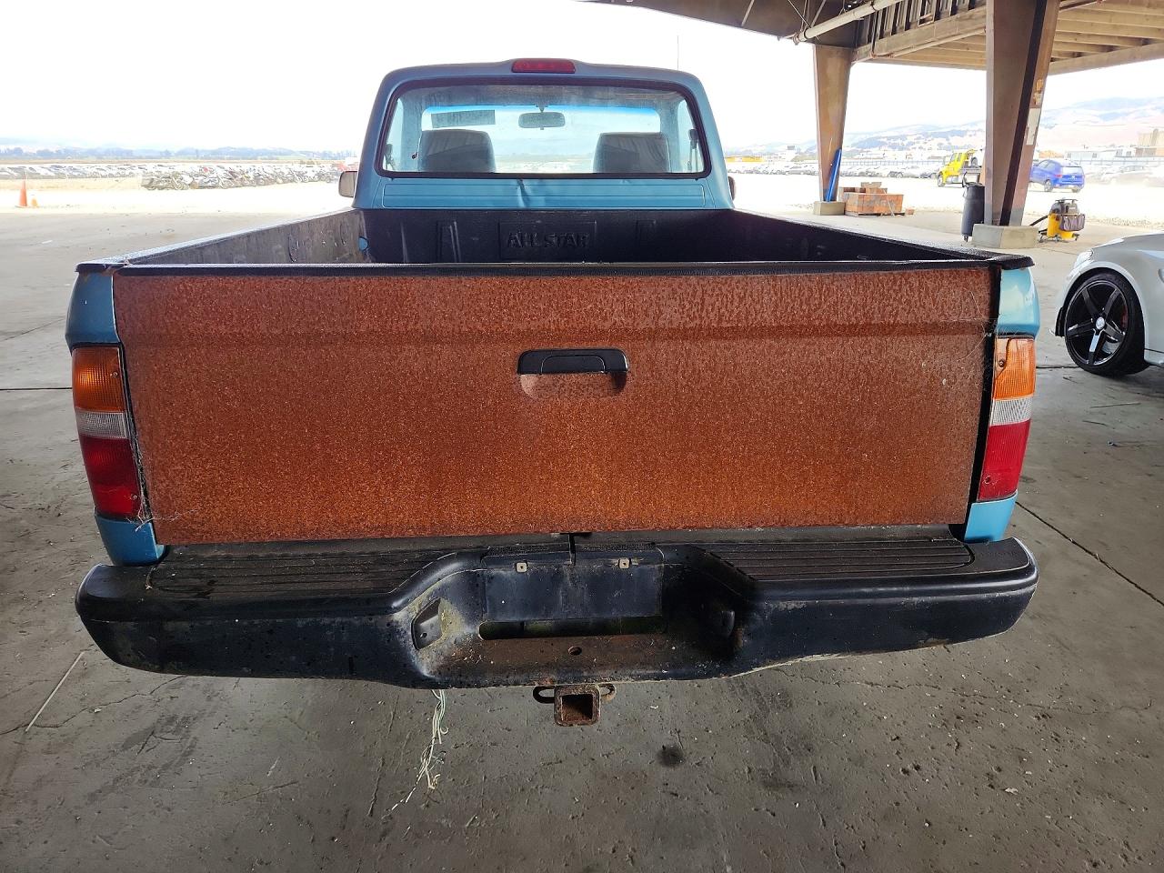 1996 Toyota Tacoma Base Blue vin: 4TAPM62N2TZ219231