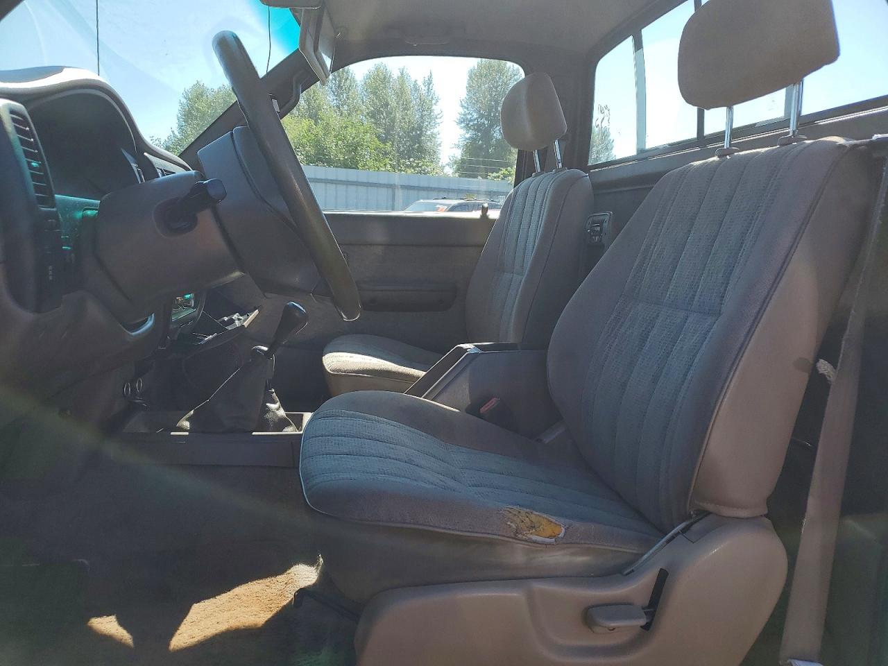1999 Toyota Tacoma Base Black vin: 4TAPM62N4XZ411241