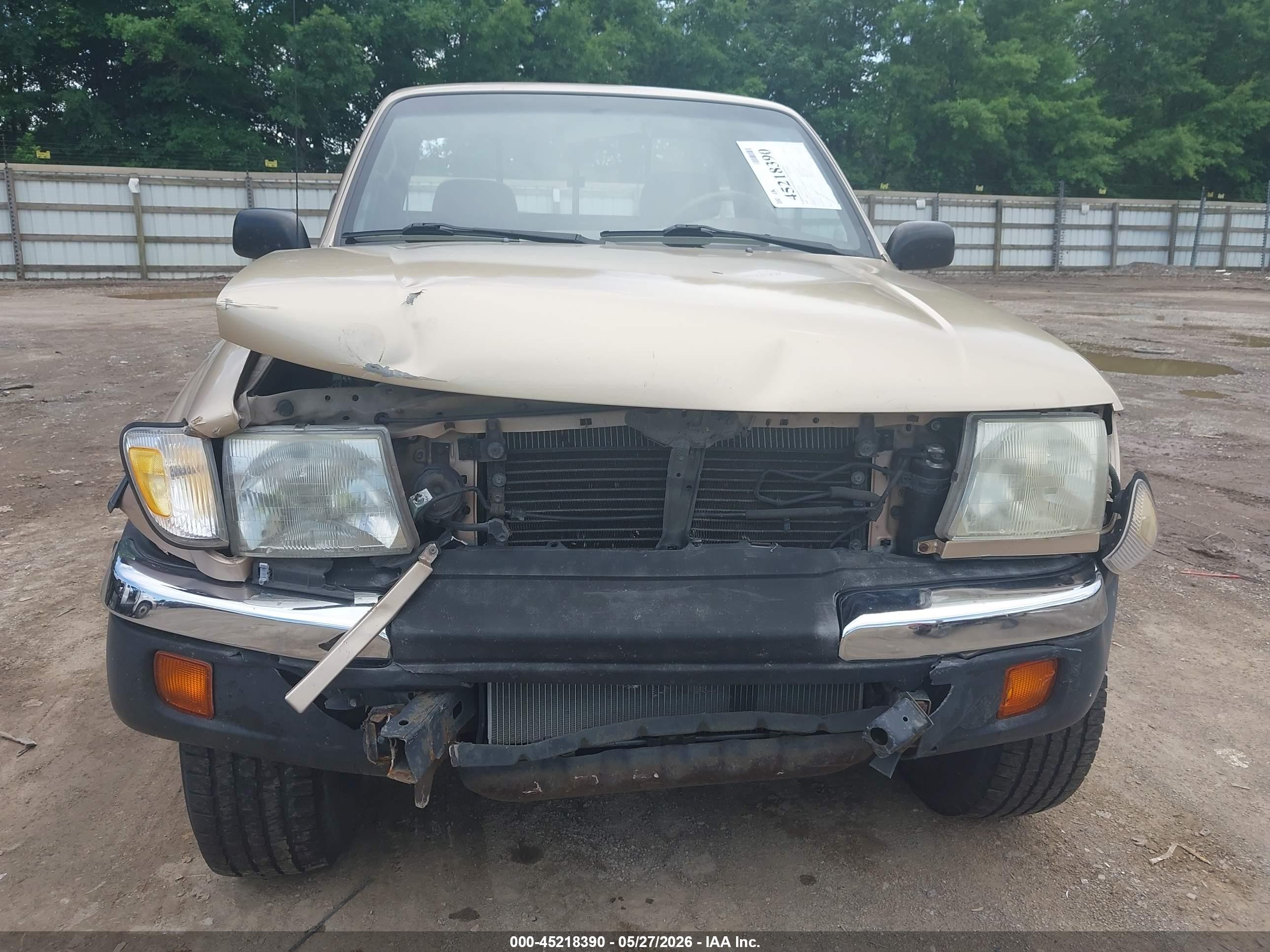 1999 Toyota Tacoma   Gold vin: 4TAPM62N4XZ417332