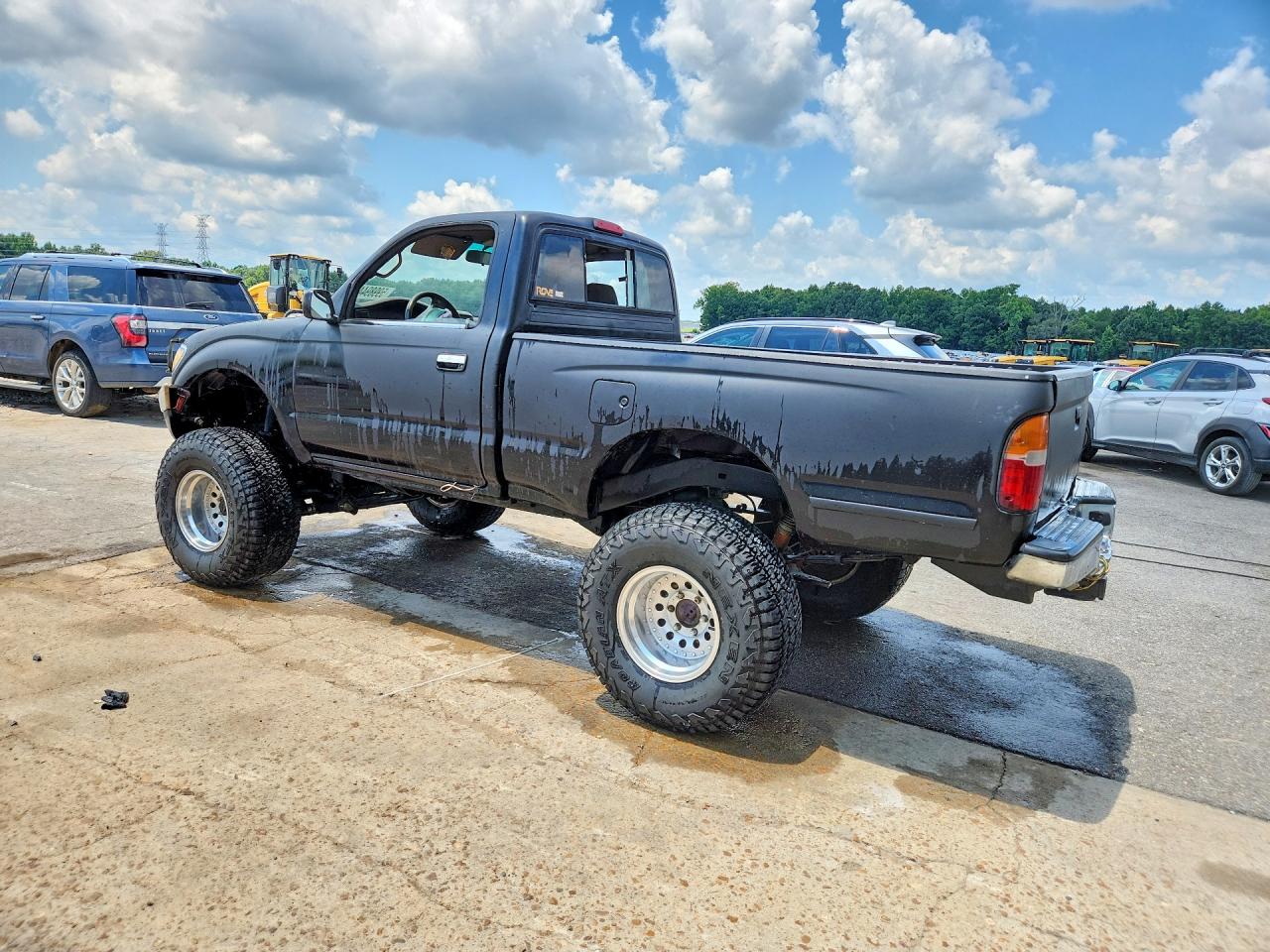 1997 Toyota Tacoma Base Black vin: 4TAPM62N5VZ314725