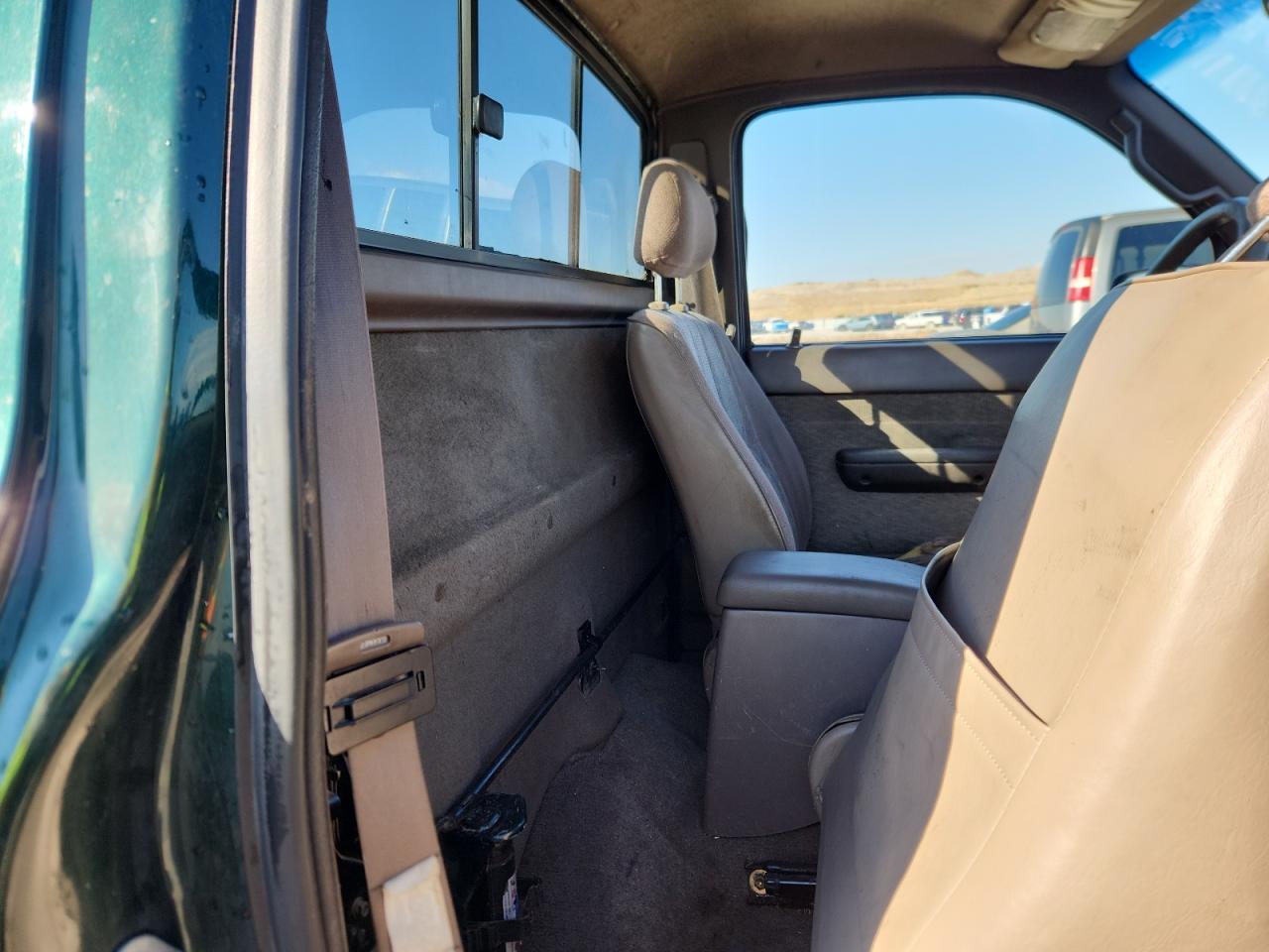 1999 Toyota Tacoma Зеленый vin: 4TAPM62N8XZ457865