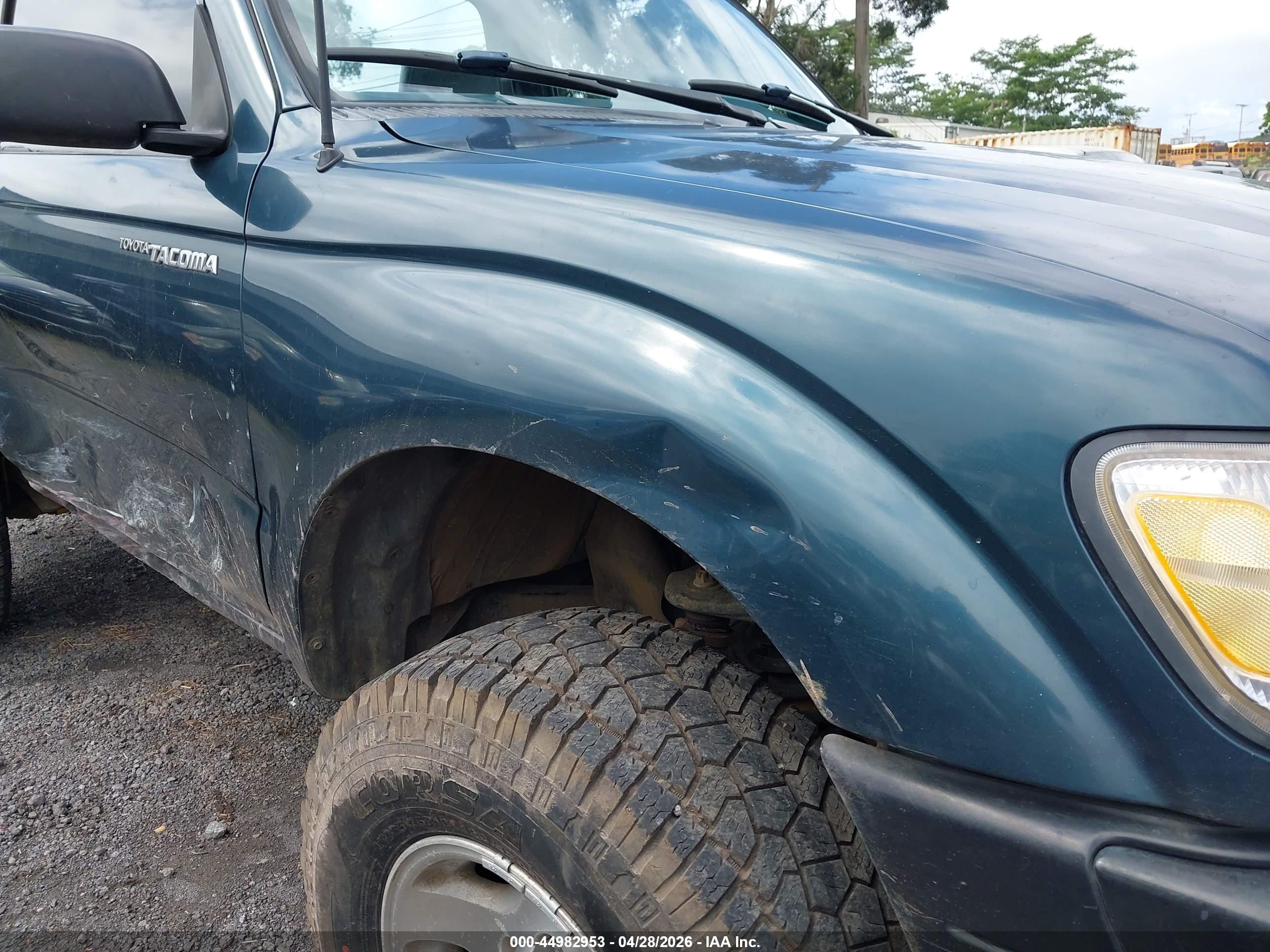 1998 Toyota Tacoma   Green vin: 4TAPM62N9WZ066108