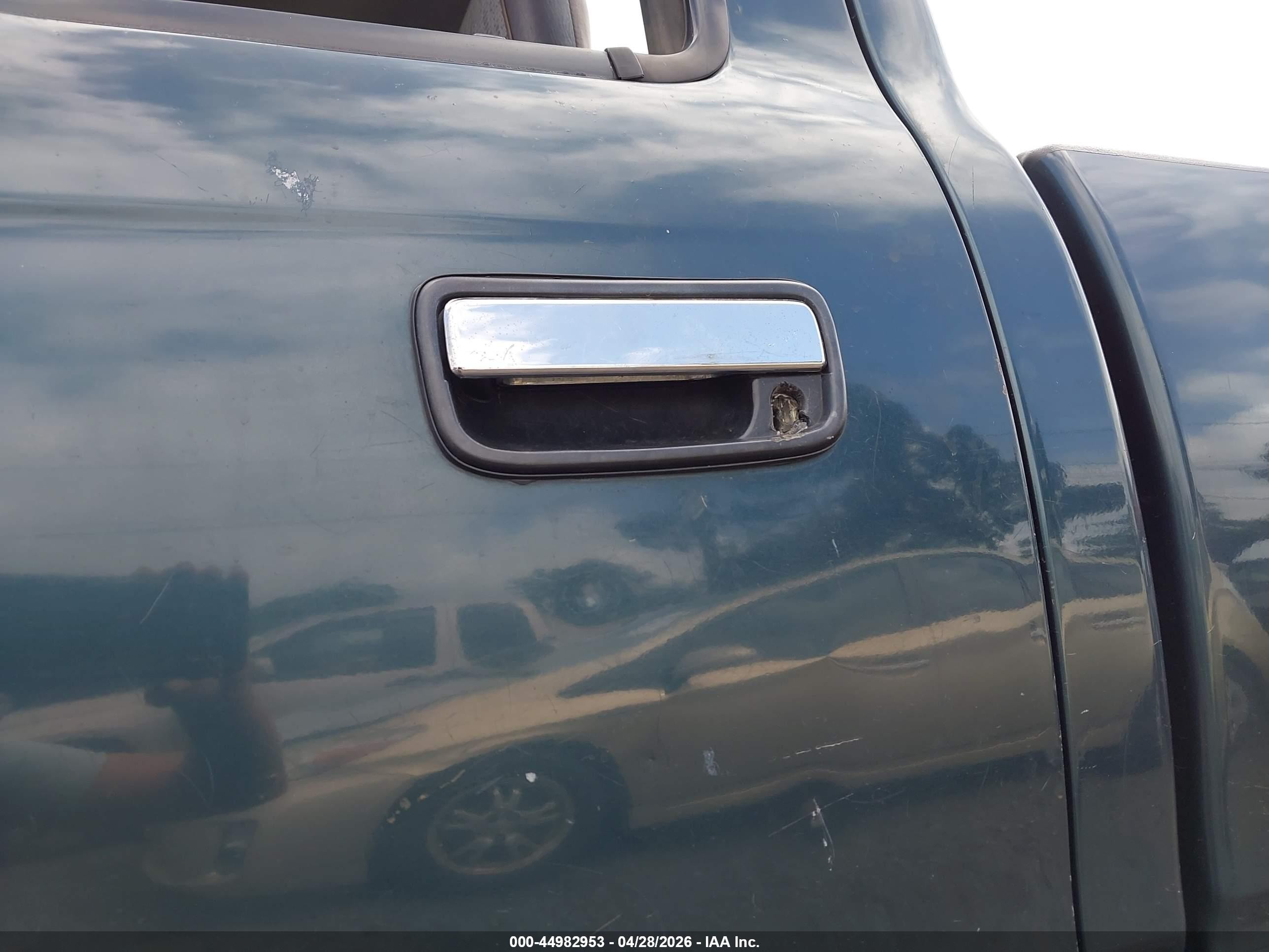 1998 Toyota Tacoma   Green vin: 4TAPM62N9WZ066108