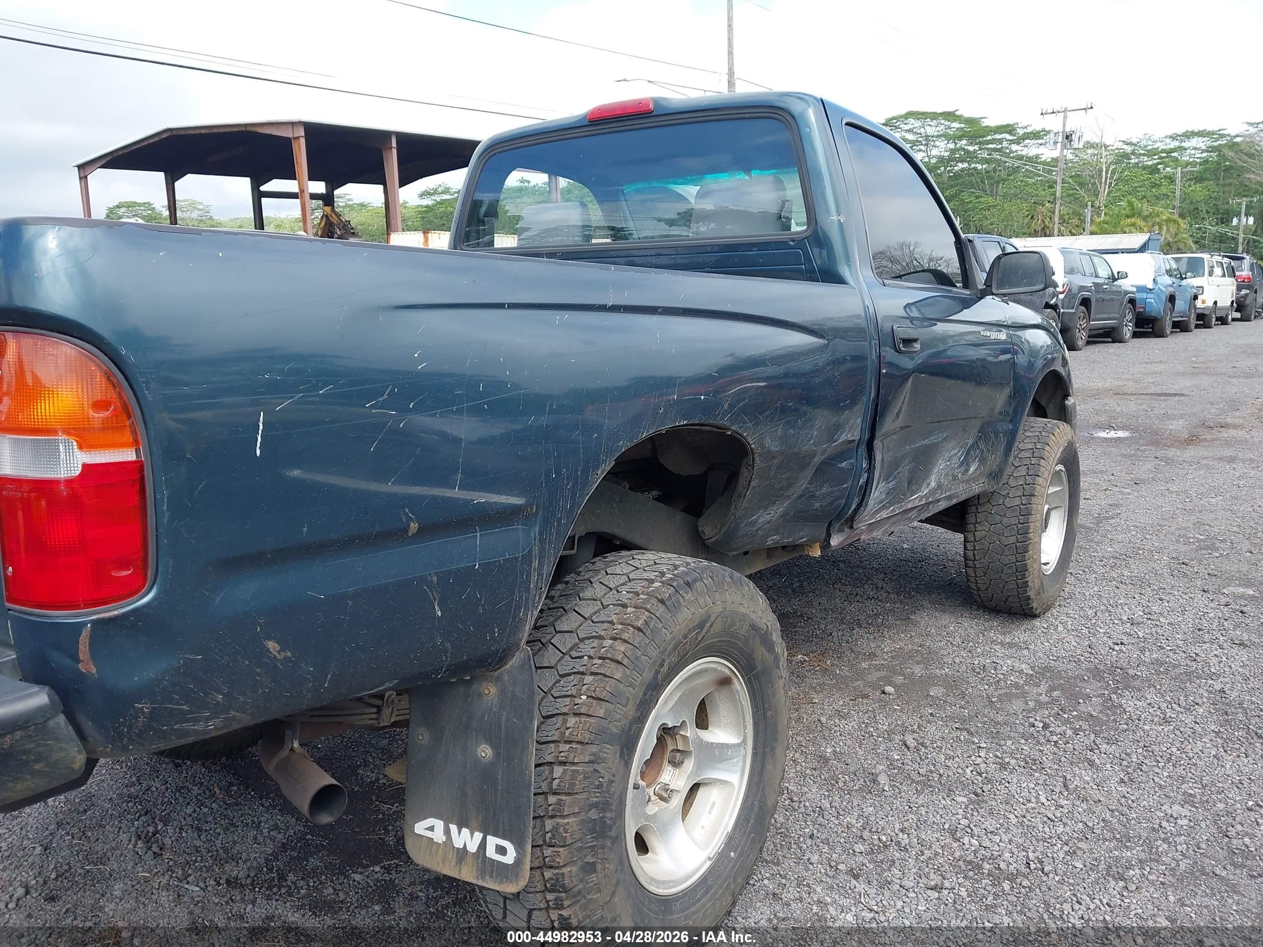 1998 Toyota Tacoma   Green vin: 4TAPM62N9WZ066108