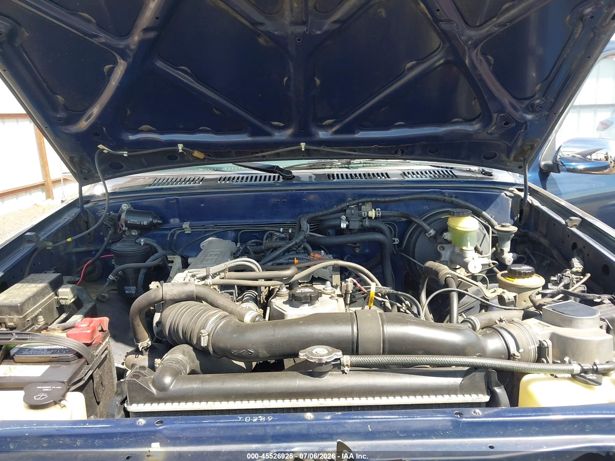 1993 Toyota Pickup 1/2 Ton Short Whlbse Dx Dark Blue vin: 4TARN01P1PZ058673
