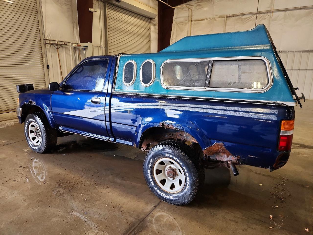 1993 Toyota Pickup 1/2 Ton Short Wheelbase Dx Blue vin: 4TARN01P2PZ099121