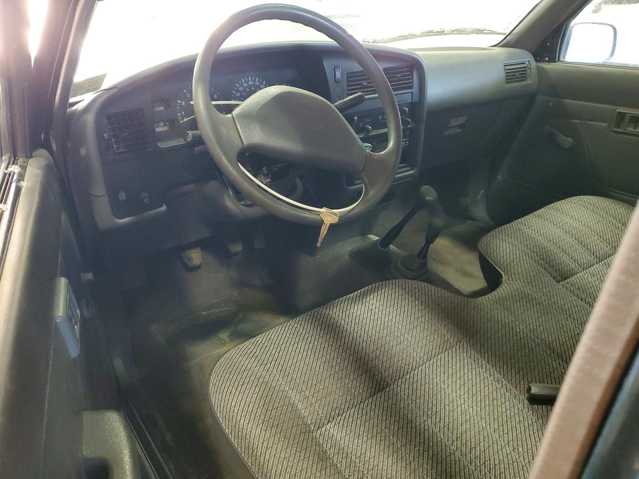 1995 Toyota Pickup Dx Teal vin: 4TARN01P6SZ315416