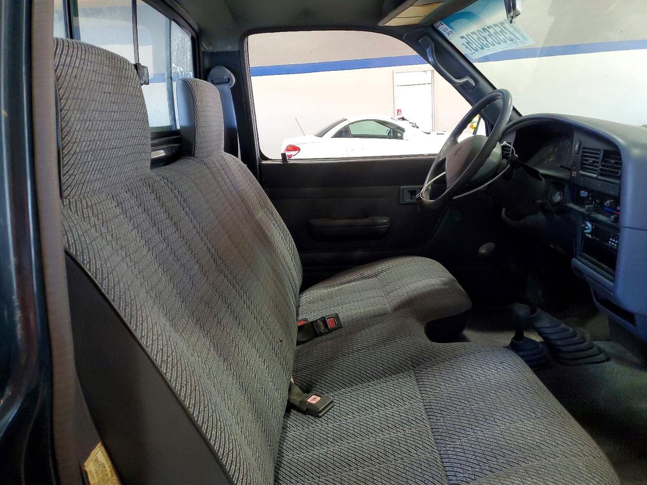 1995 Toyota Pickup Dx Teal vin: 4TARN01P6SZ315416