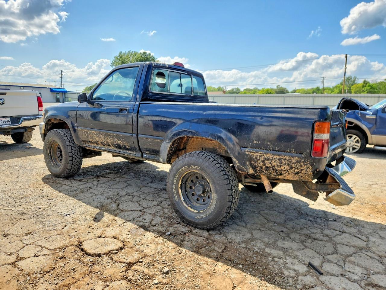 1994 Toyota Pickup Black vin: 4TARN01P7RZ178111
