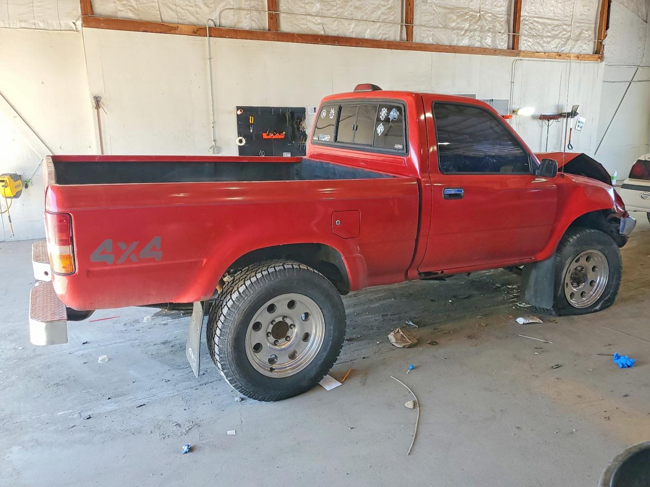 1994 Toyota Pickup Dx Red vin: 4TARN01P7RZ212581