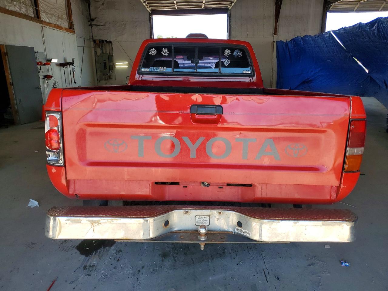 1994 Toyota Pickup Dx Red vin: 4TARN01P7RZ212581