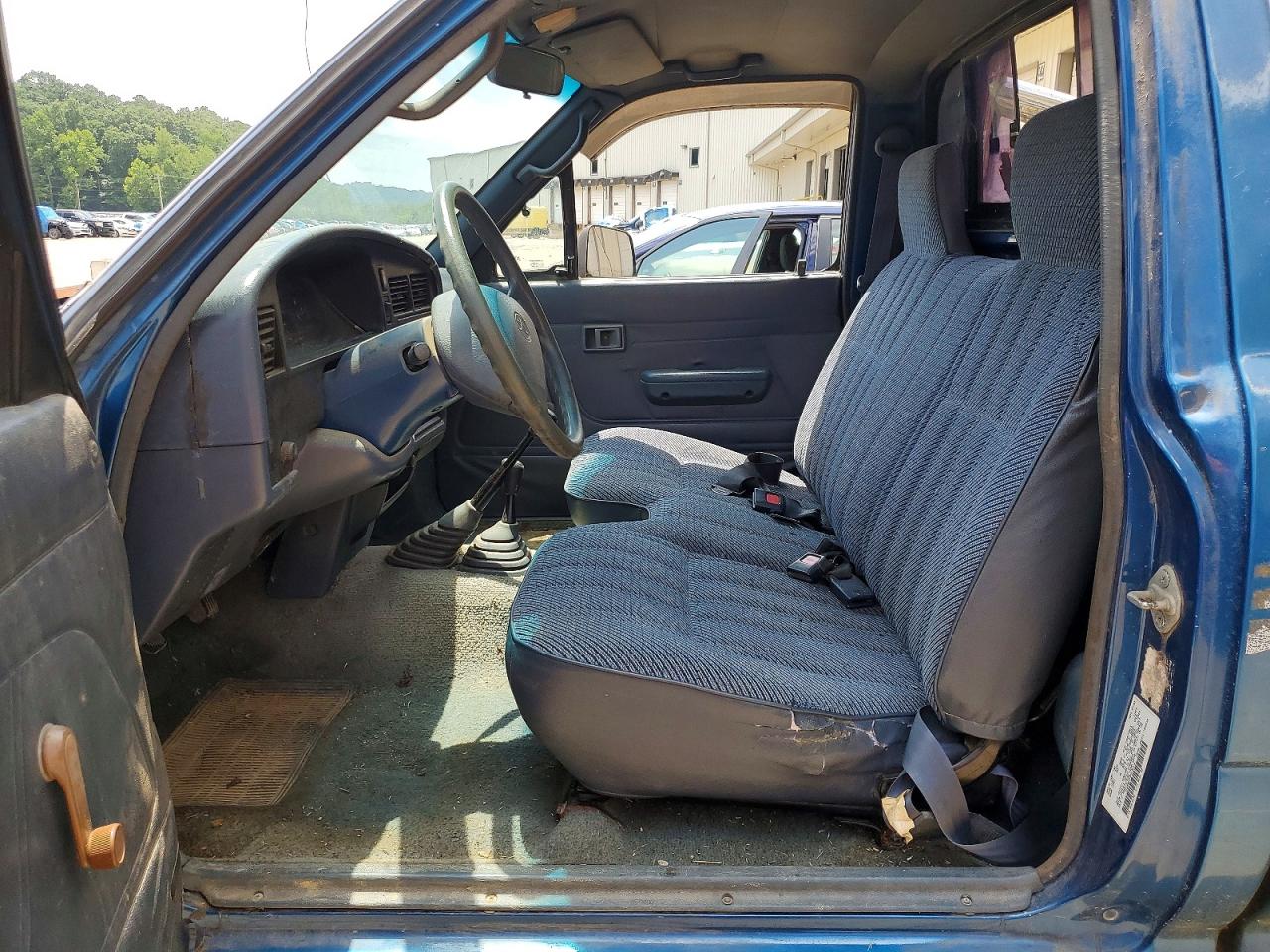 1993 Toyota Pickup Deluxe Blue vin: 4TARN01P9PZ136374