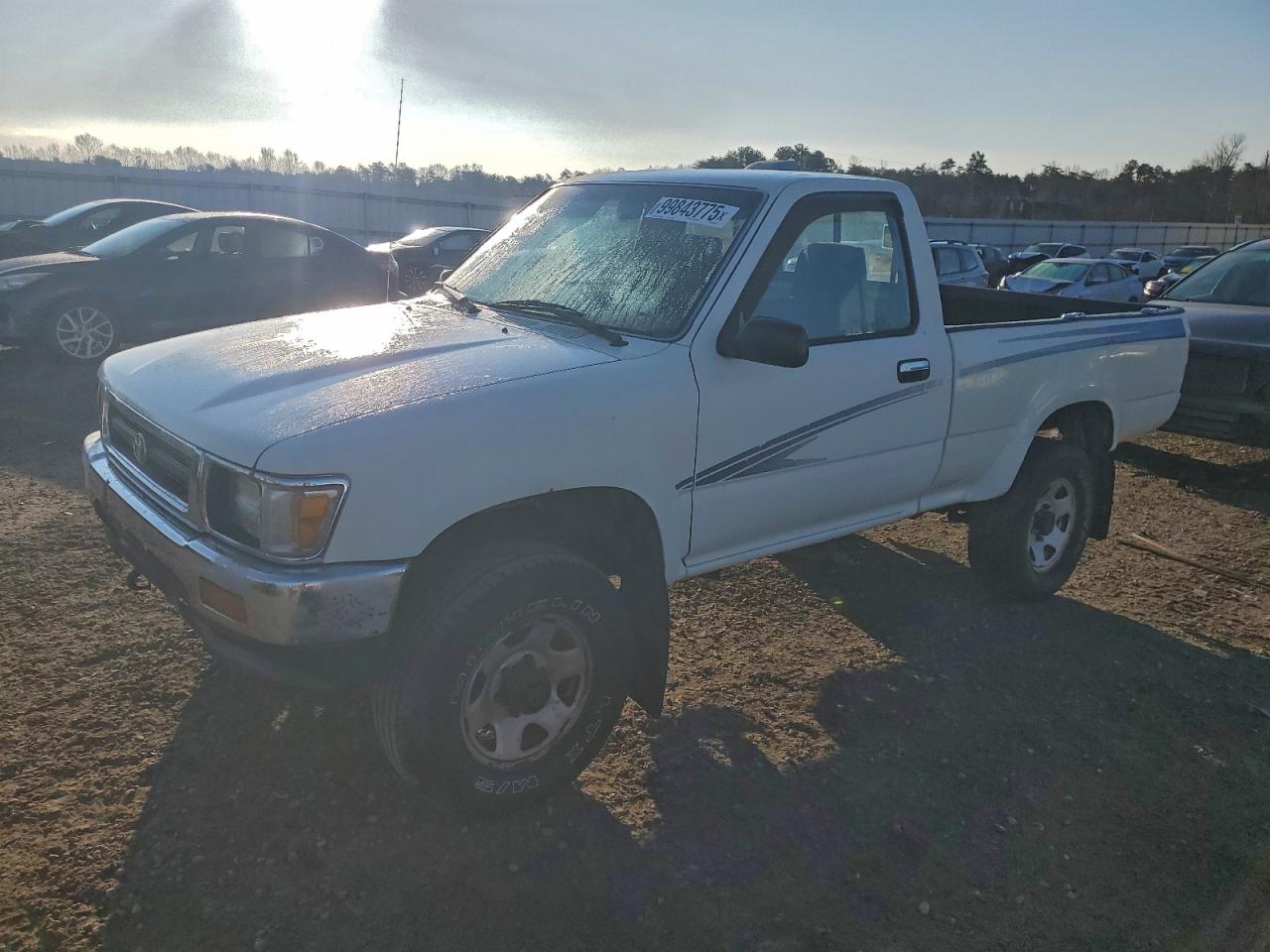 1995 Toyota Pickup 1/2 Ton Short Wheelbase Dx Gray vin: 4TARN01P9SZ314907