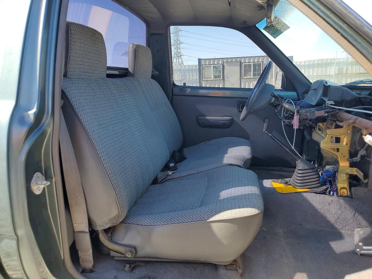 1993 Toyota Pickup Base Green vin: 4TARN81A0PZ155678