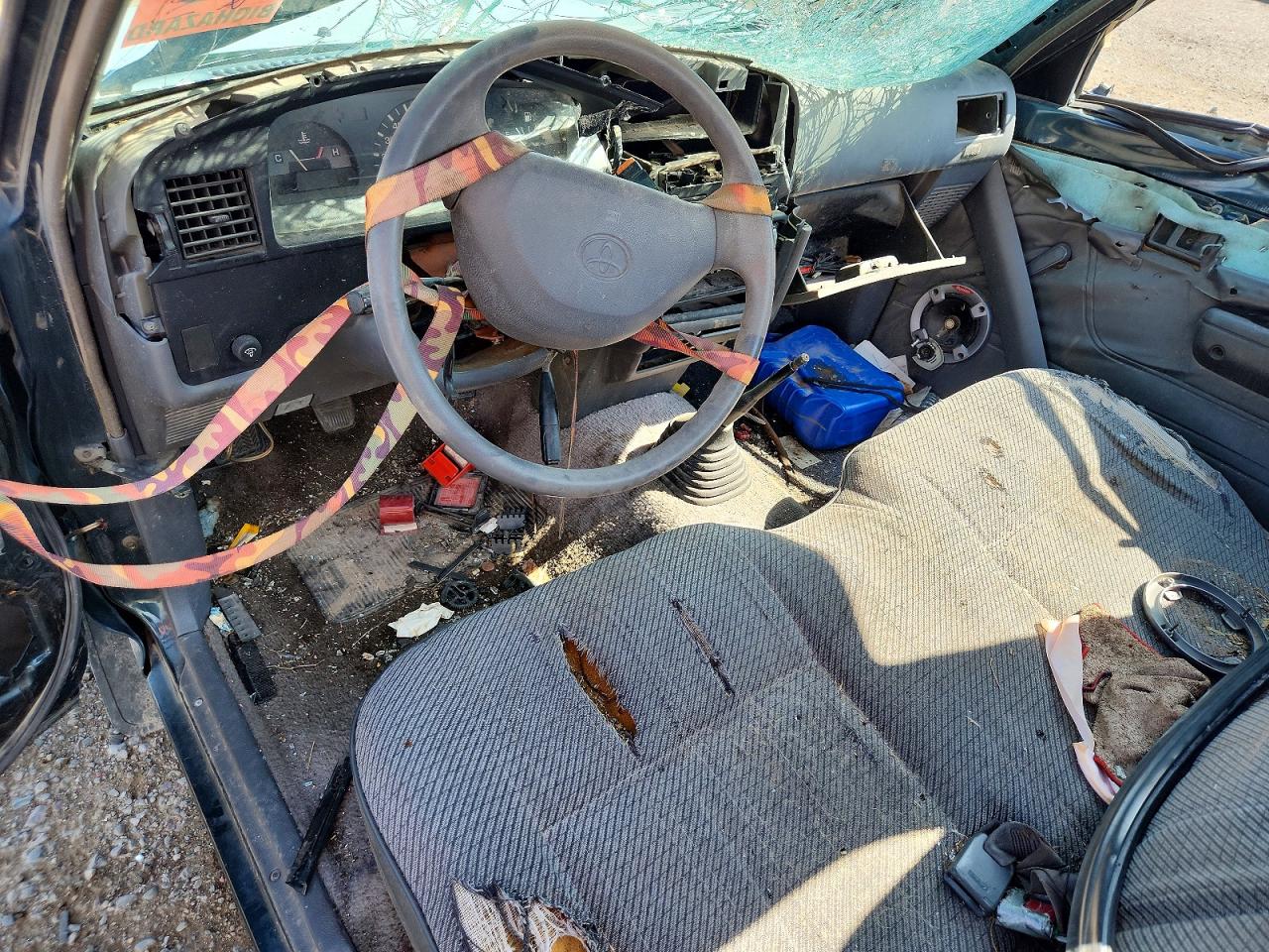 1994 Toyota Pickup 1/2 Ton Short Wheelbase Stb Green vin: 4TARN81A0RZ288833