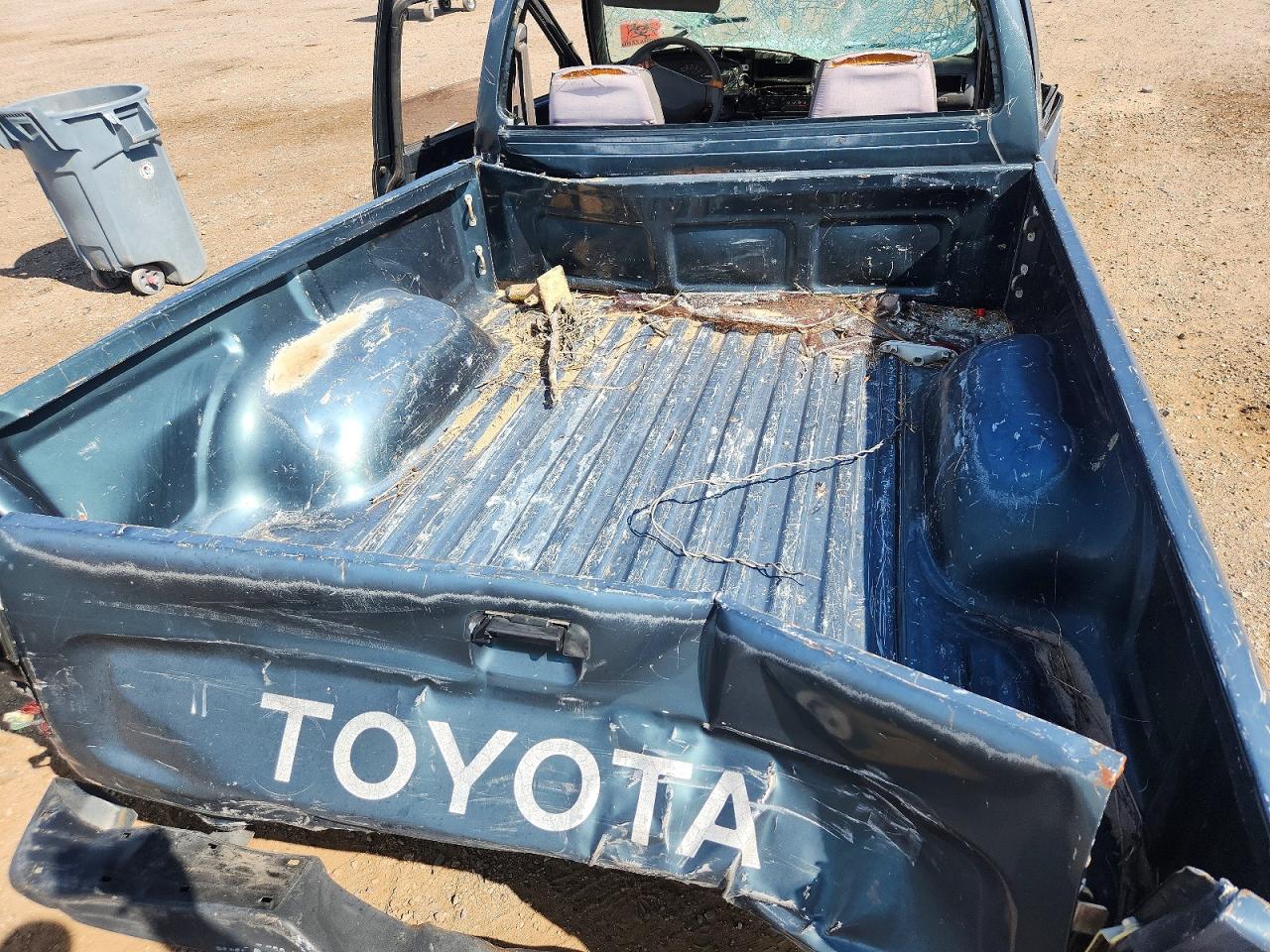 1994 Toyota Pickup 1/2 Ton Short Wheelbase Stb Green vin: 4TARN81A0RZ288833