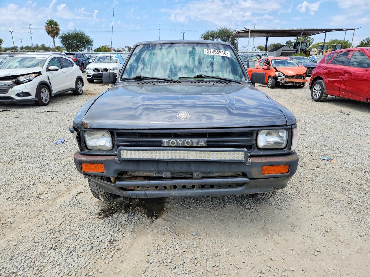 1995 Toyota Pickup Base Gray vin: 4TARN81A0SZ321027