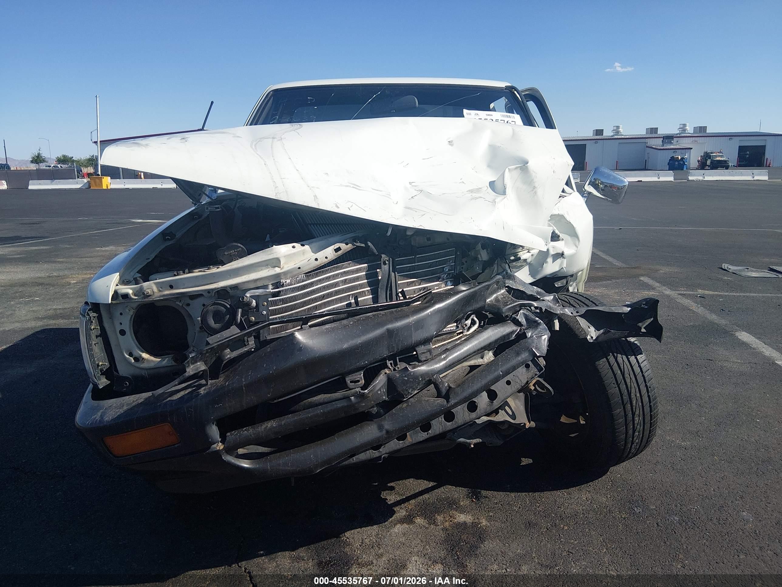 1993 Toyota Pickup 1/2 Ton Short Whlbase Stb White vin: 4TARN81A1PZ073863