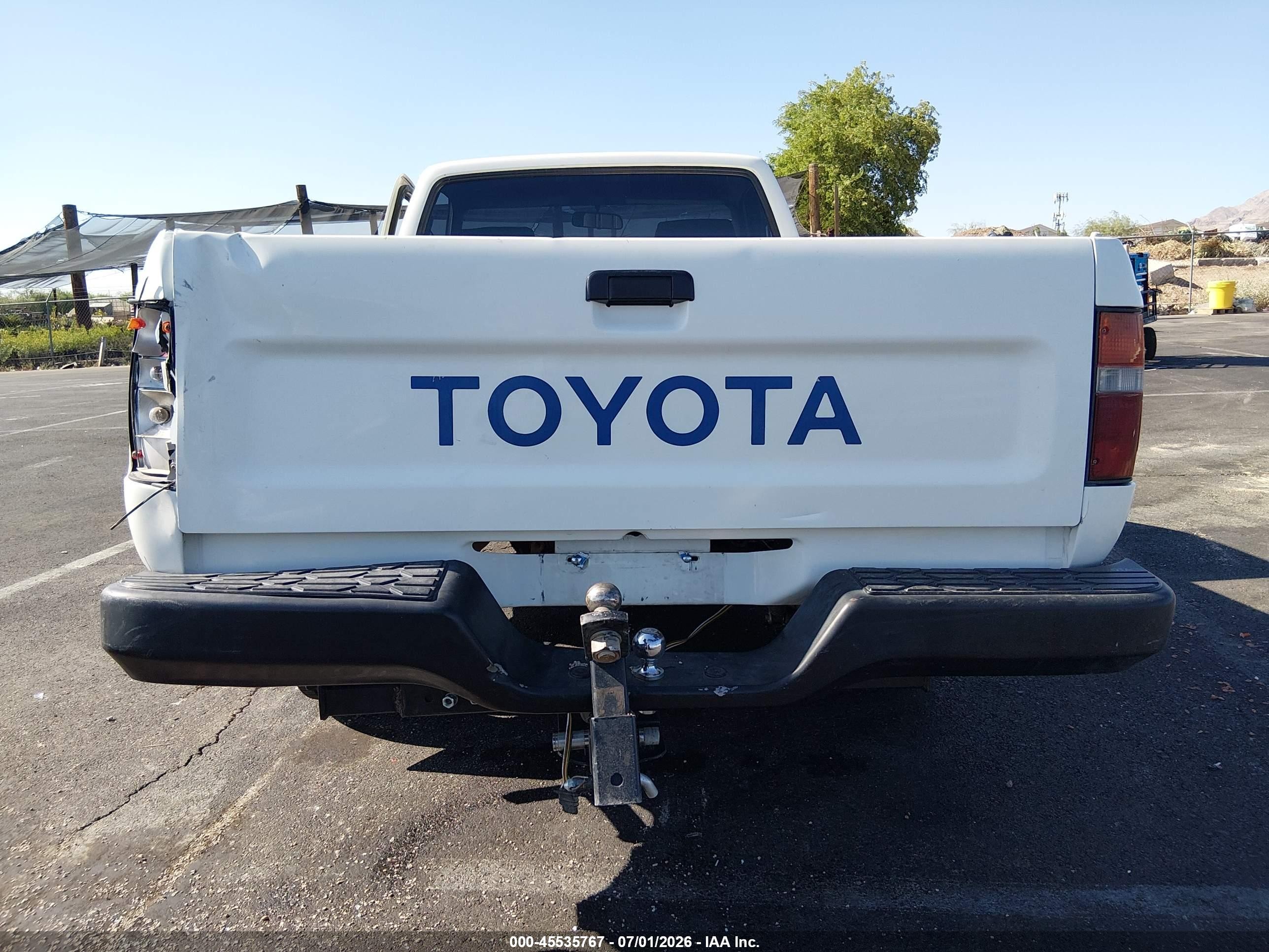 1993 Toyota Pickup 1/2 Ton Short Whlbase Stb White vin: 4TARN81A1PZ073863