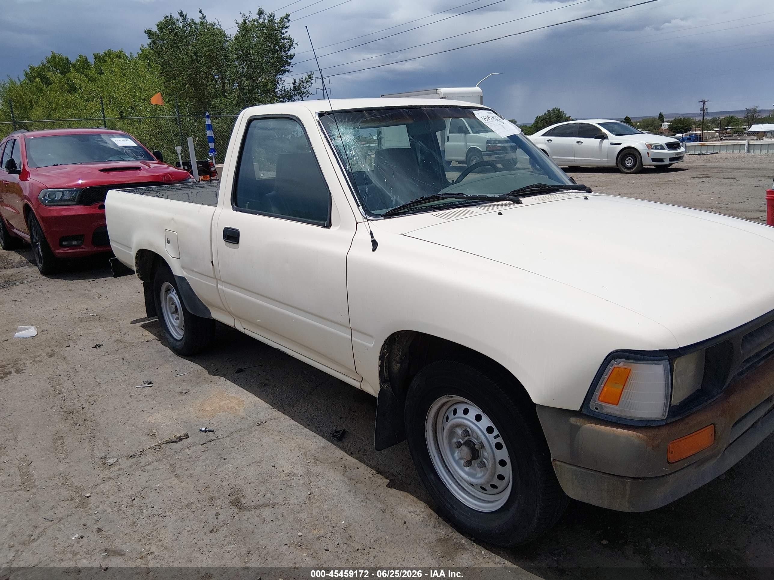 1993 Toyota Pickup 1/2 Ton Short Whlbase Stb White vin: 4TARN81A1PZ091859