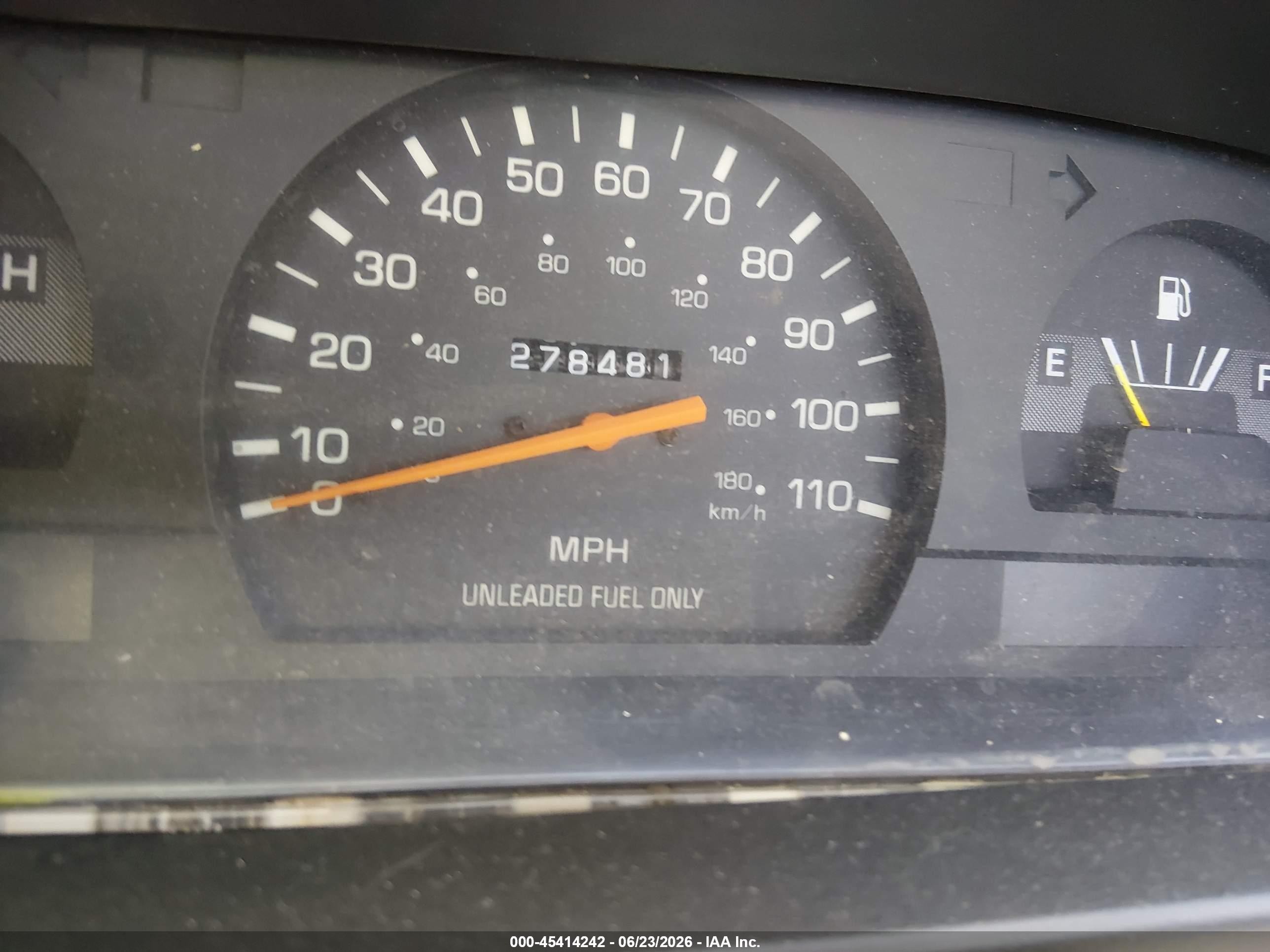 1994 Toyota Pickup 1/2 Ton Short Whlbase Stb Green vin: 4TARN81A2RZ269040