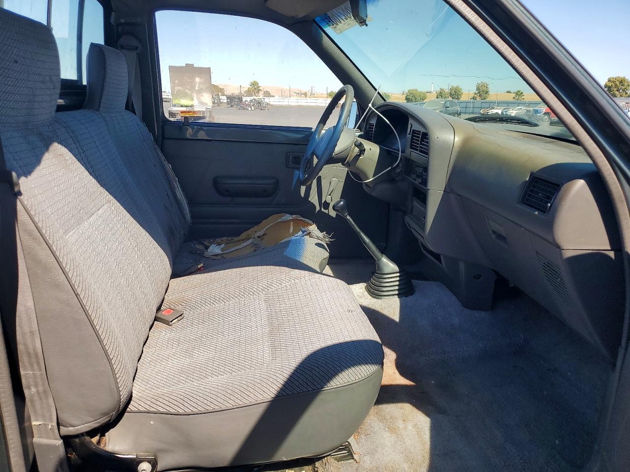1993 Toyota Pickup 1/2 Ton Short Wheelbase Stb Green vin: 4TARN81A5PZ076538