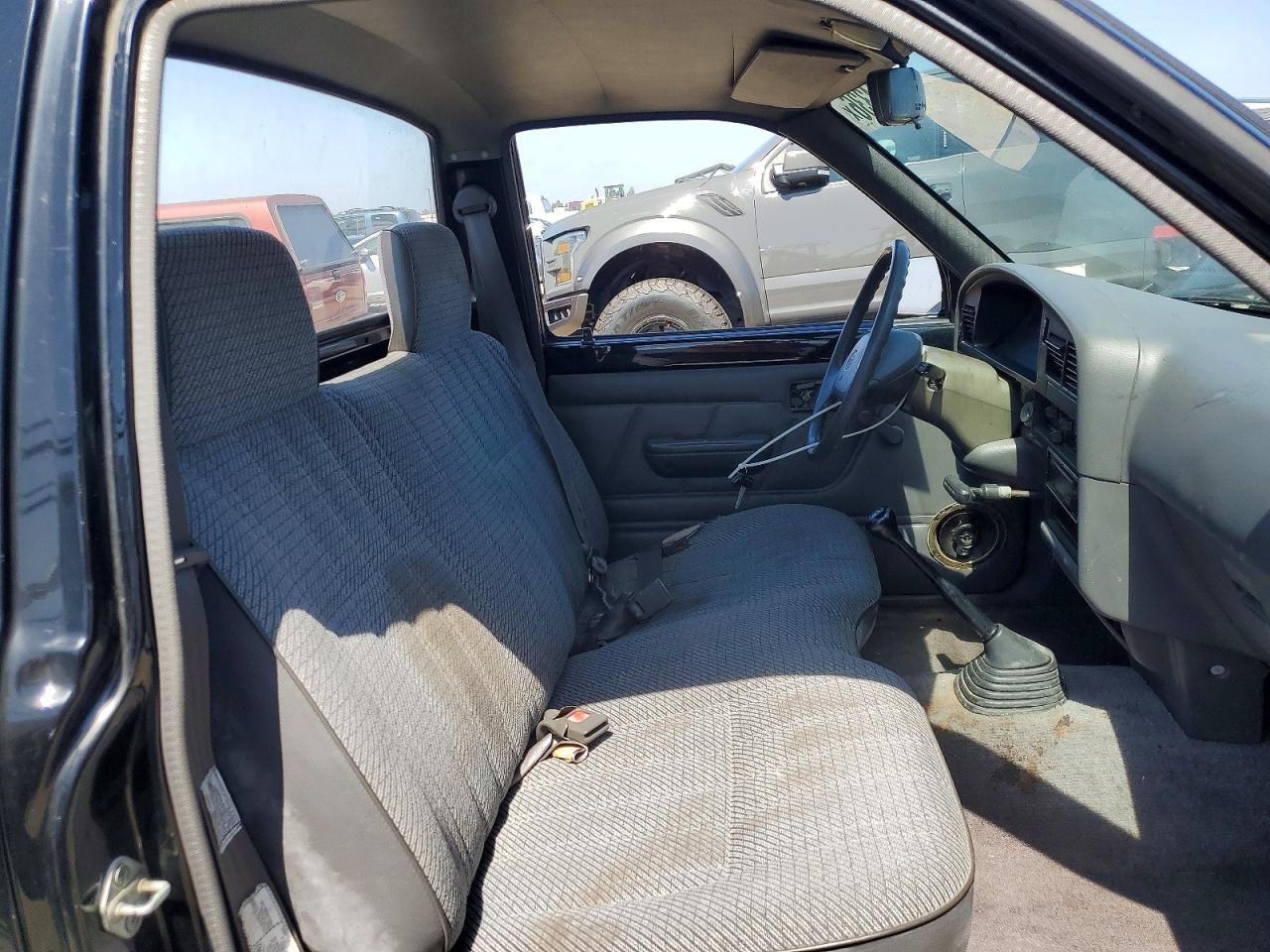 1994 Toyota Pickup Base Black vin: 4TARN81A5RZ278640