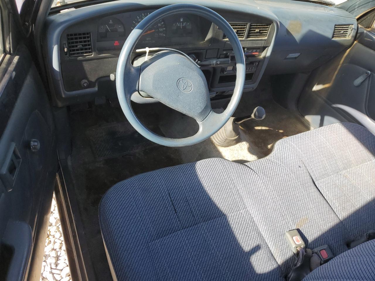 1995 Toyota Pickup 1/2 Ton Short Wheelbase Stb Синий vin: 4TARN81A6SZ317161