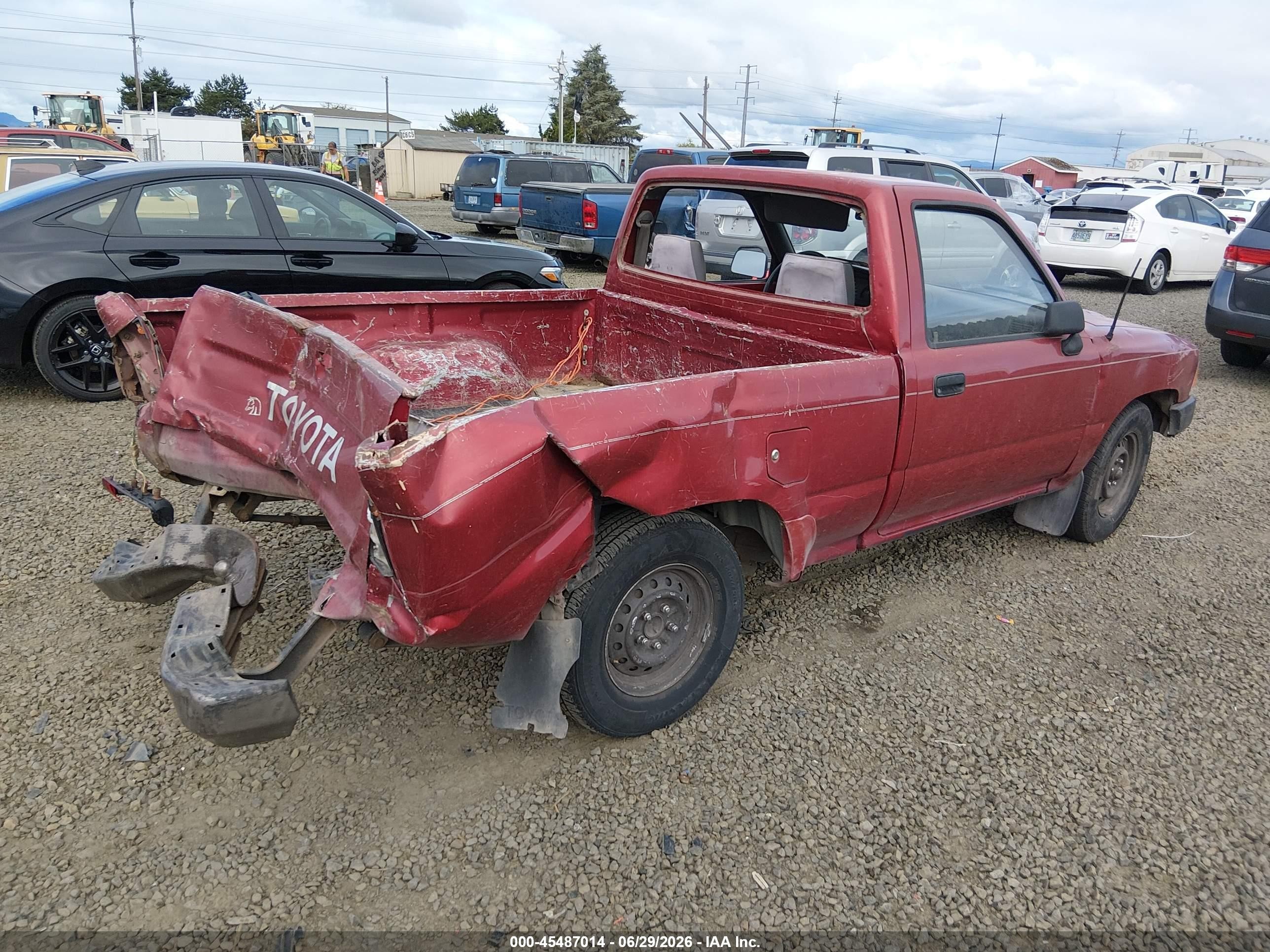 1993 Toyota Pickup 1/2 Ton Short Whlbase Stb Red vin: 4TARN81A7PZ095656