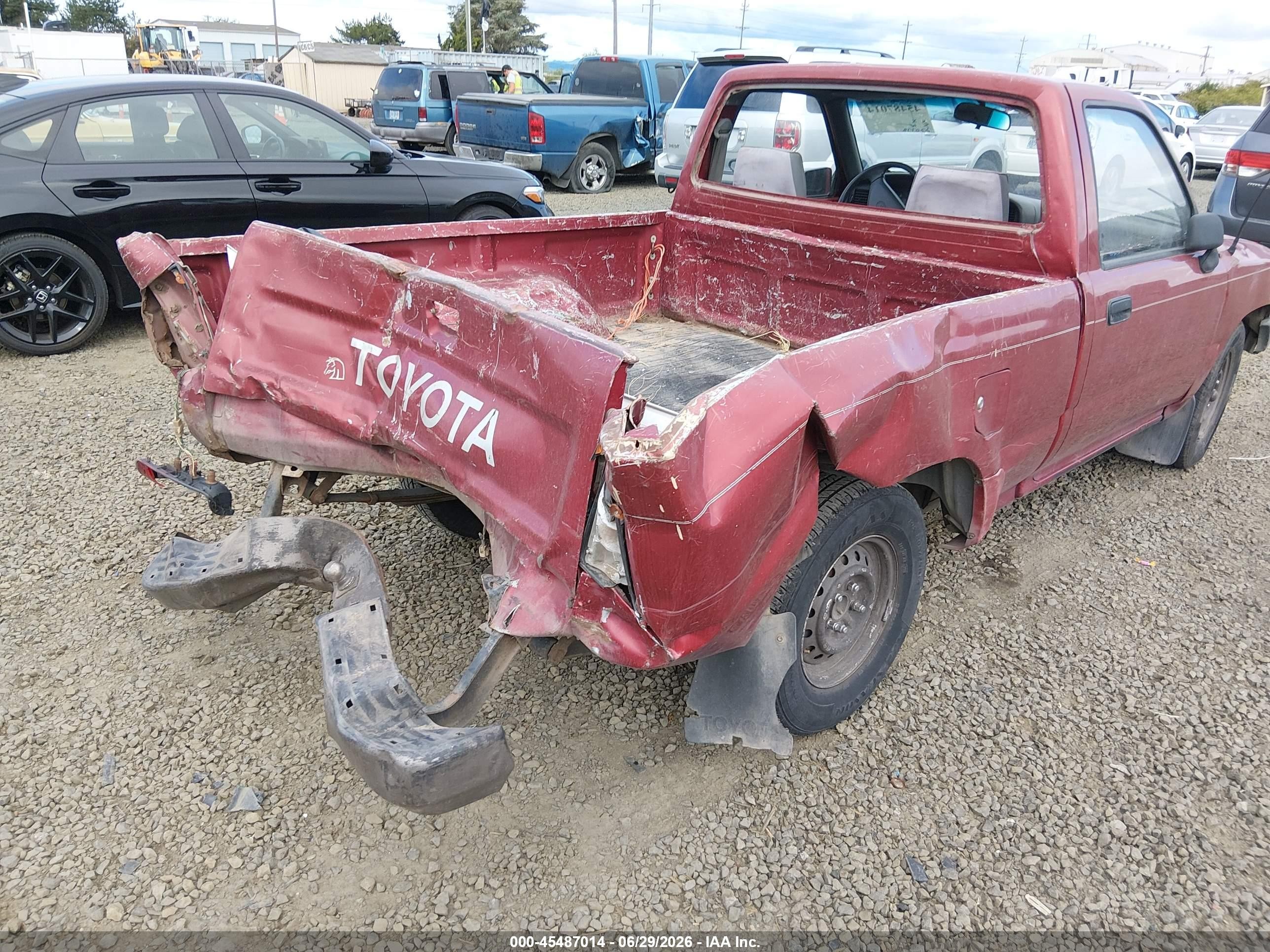 1993 Toyota Pickup 1/2 Ton Short Whlbase Stb Red vin: 4TARN81A7PZ095656