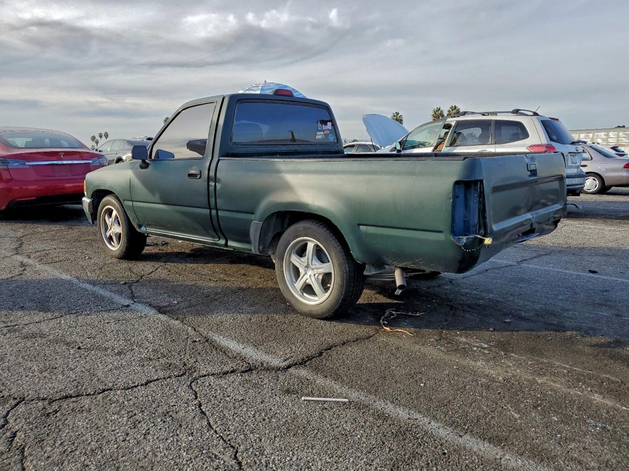 1995 Toyota Pickup 1/2 Ton Short Wheelbase Stb Зеленый vin: 4TARN81A7SZ317539