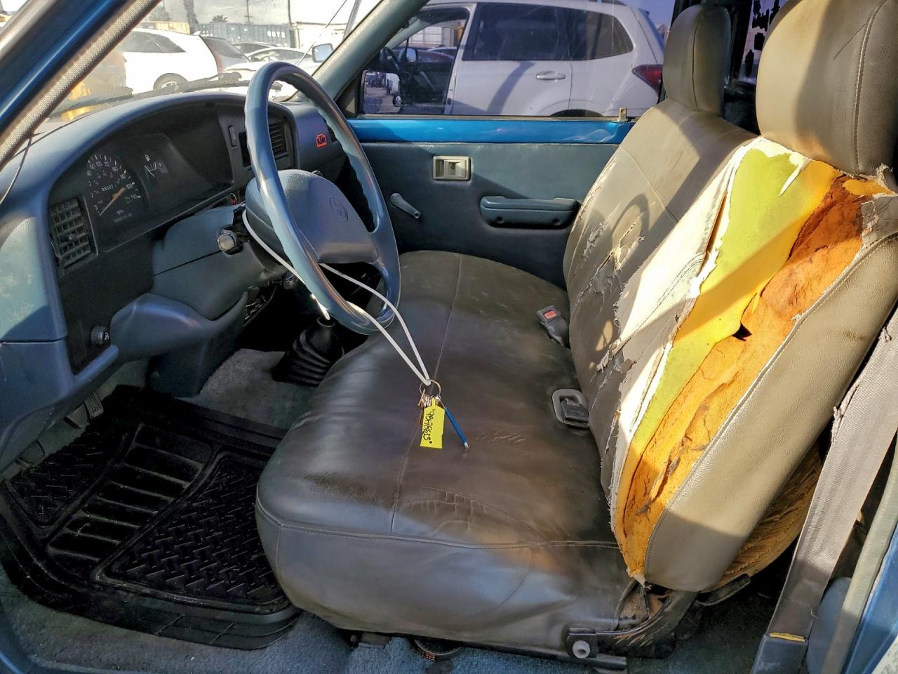 1995 Toyota Pickup 1/2 Ton Short Wheelbase Stb Зеленый vin: 4TARN81A7SZ317539