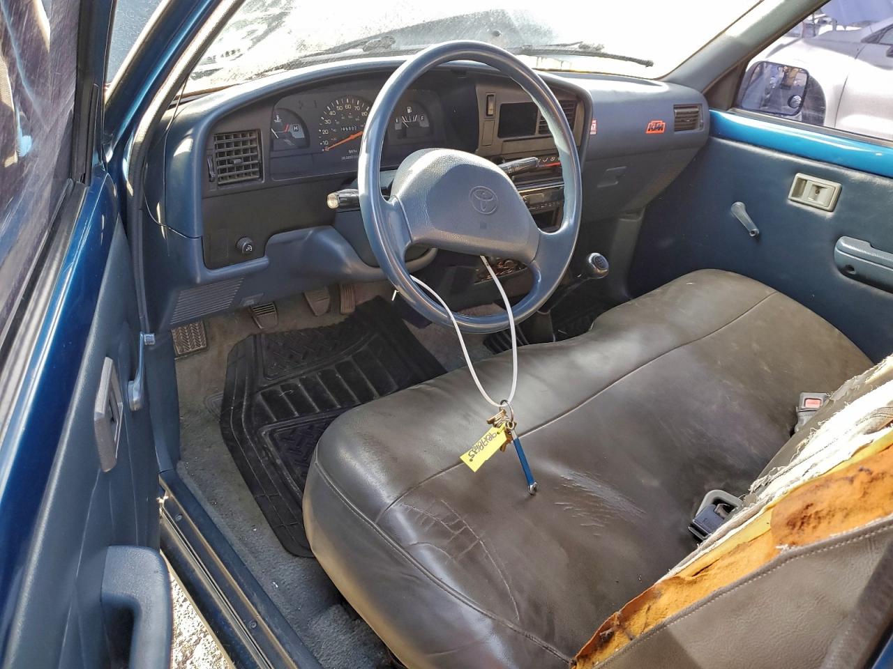 1995 Toyota Pickup 1/2 Ton Short Wheelbase Stb Зеленый vin: 4TARN81A7SZ317539