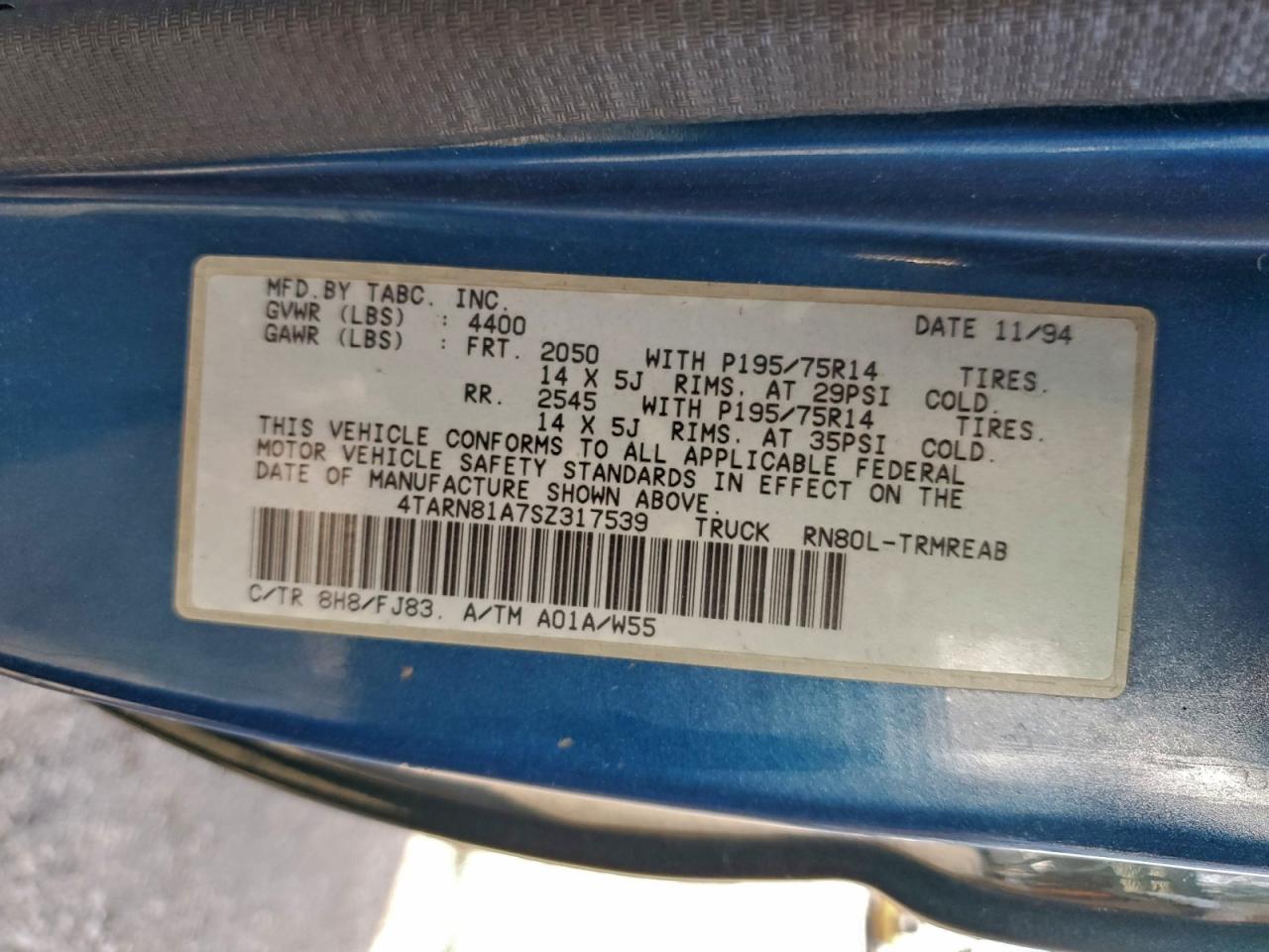 1995 Toyota Pickup 1/2 Ton Short Wheelbase Stb Зеленый vin: 4TARN81A7SZ317539