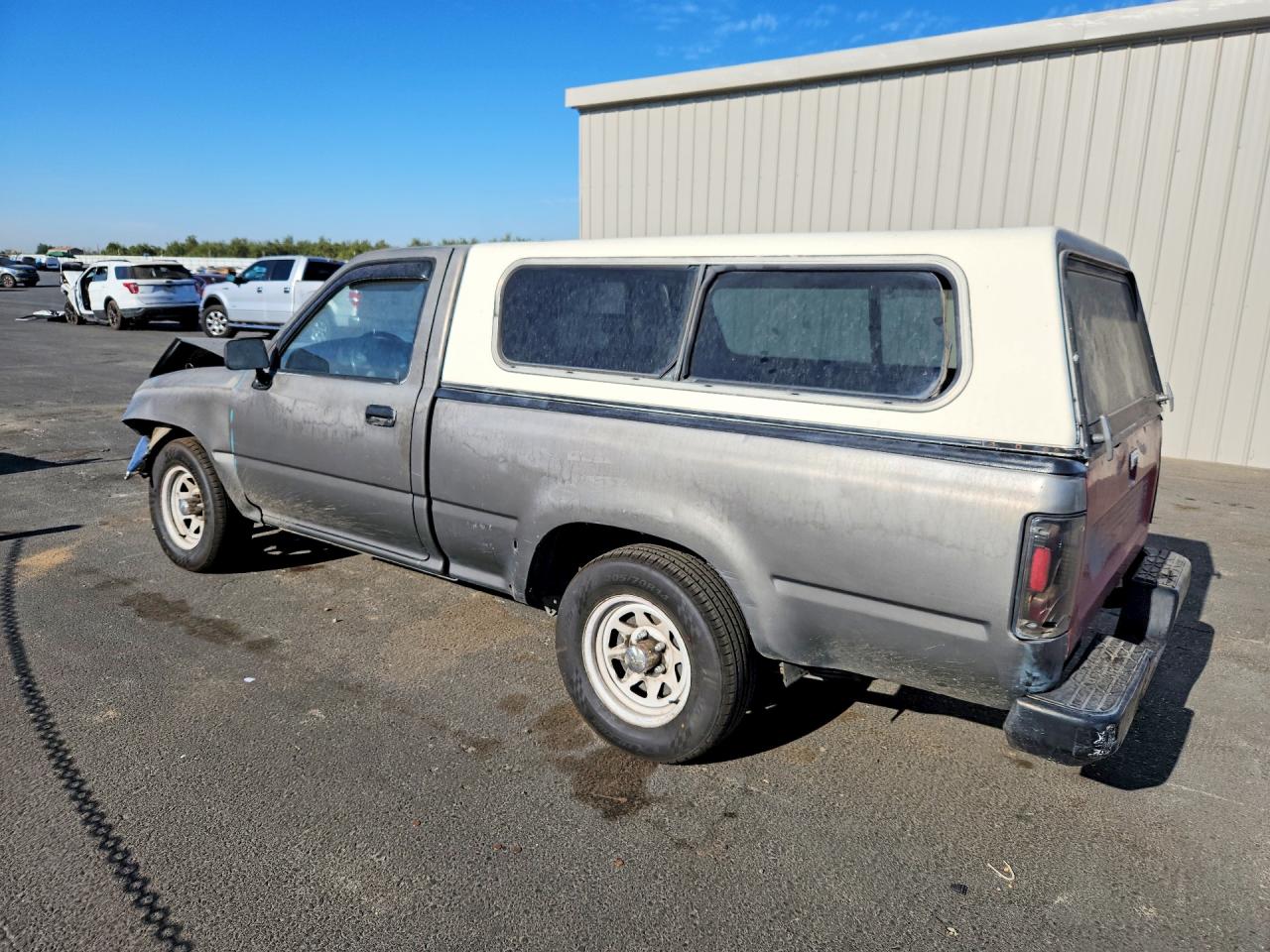 1992 Toyota Pickup Base Gray vin: 4TARN81A8NZ011406