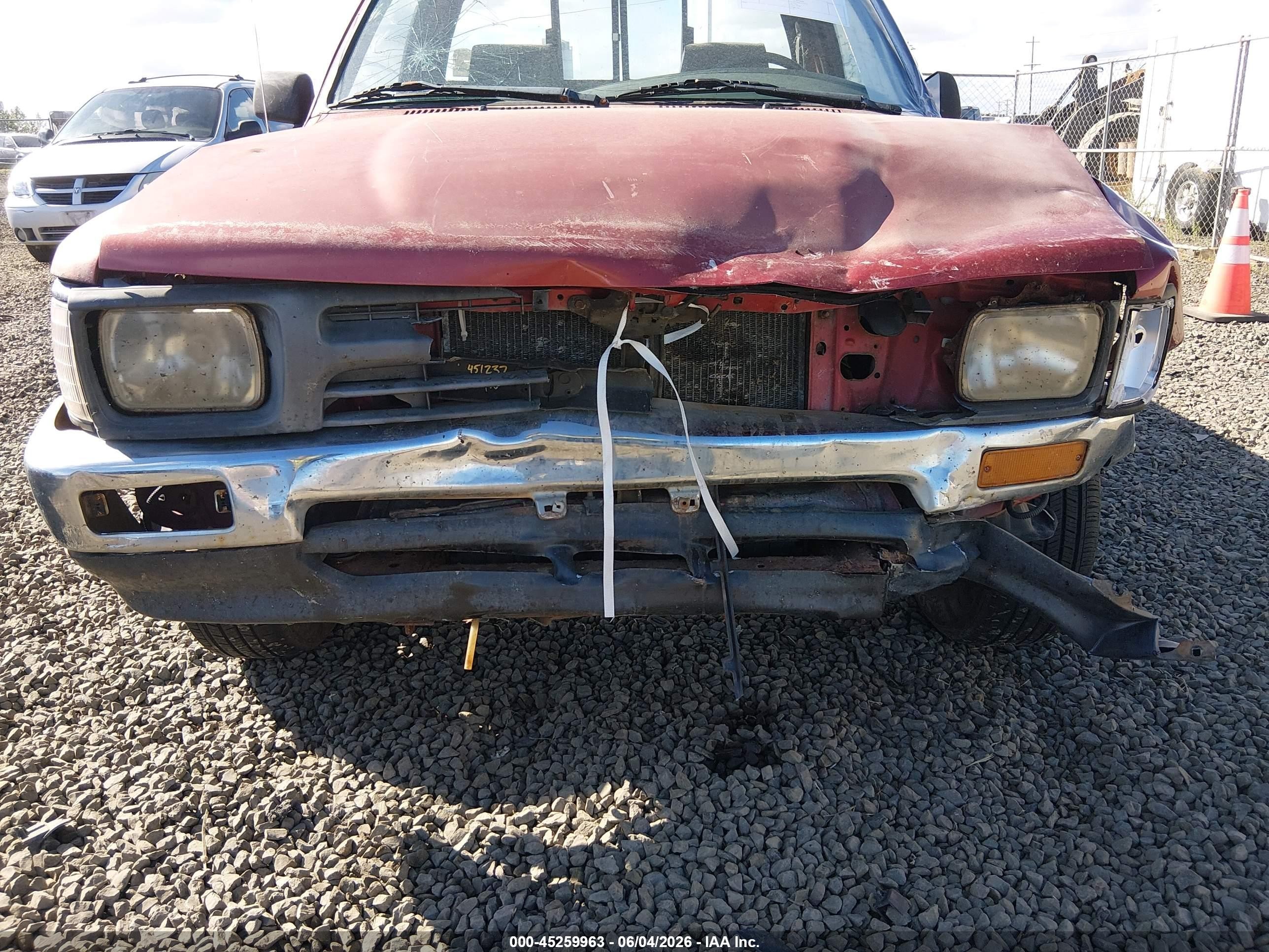 1994 Toyota Pickup 1/2 Ton Short Whlbase Stb Темно-бордовый vin: 4TARN81A8RZ267342